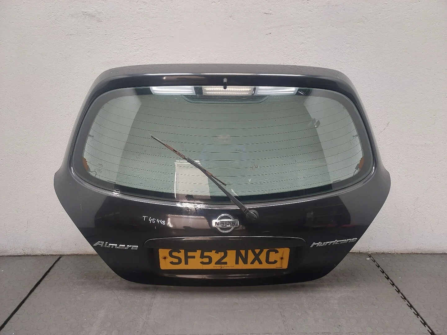 Крышка (дверь) багажника Nissan Almera N16 2000-2006 КПП 5-ст.мех.(МКПП) YD22DDT Дизель 2.2 л TDI