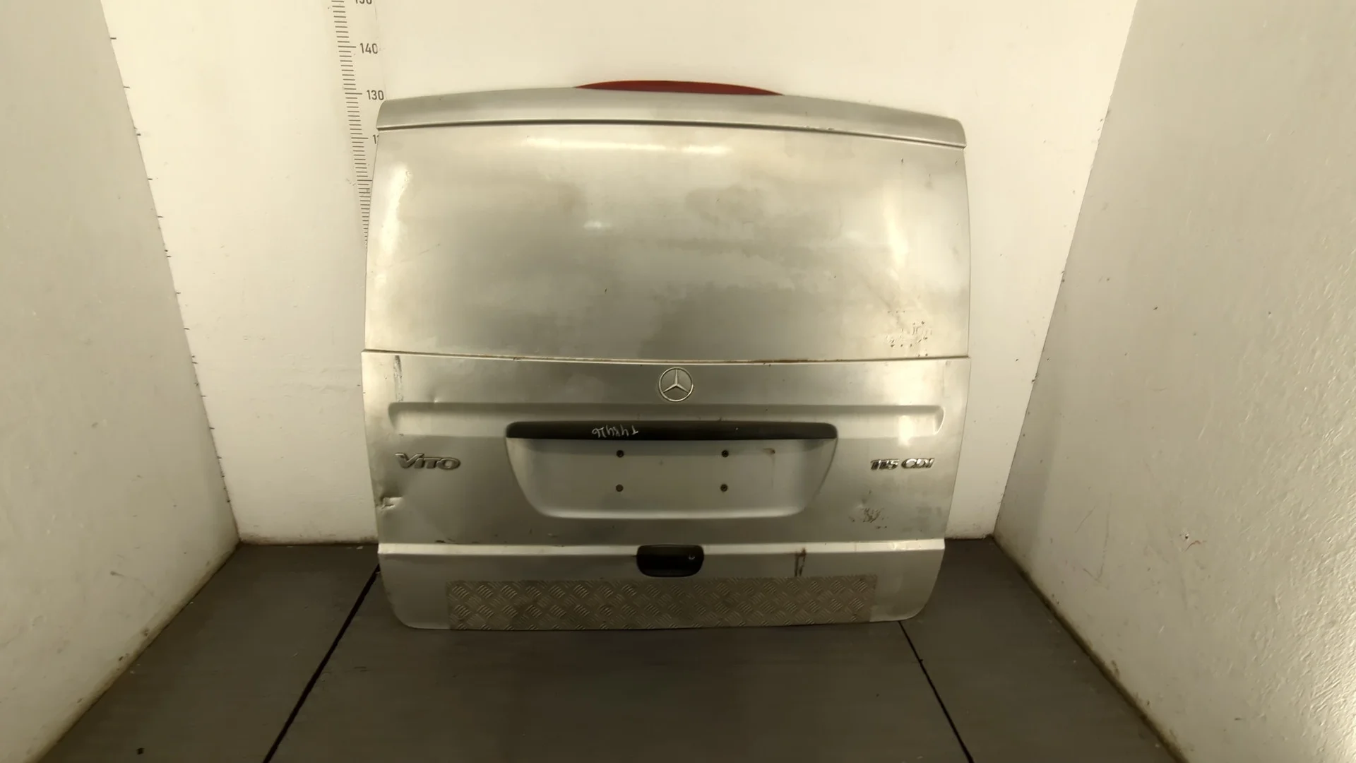 Крышка (дверь) багажника Mercedes-Benz Vito W639 2003-2014 КПП 6-ст.мех.(МКПП) OM 646.980 Дизель 2.2 л CDI