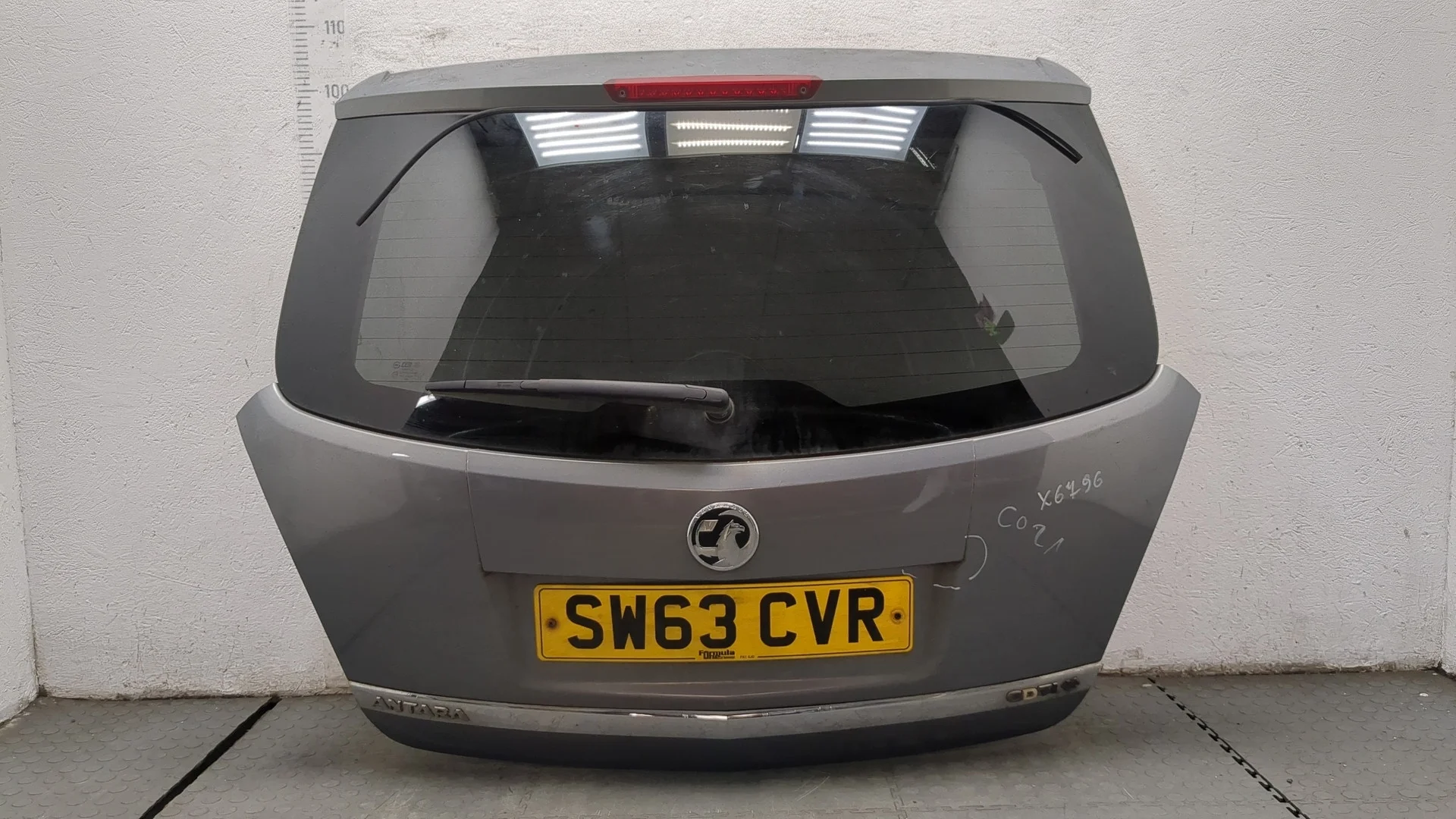 Крышка (дверь) багажника Opel Antara 2006-2015 КПП 6-ст.мех 4х4 (МКПП) Z22D1 Дизель 2.2 л CDI