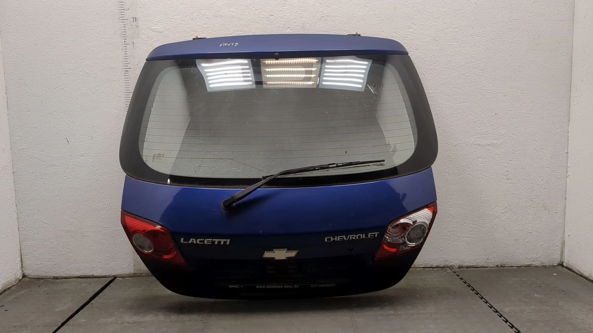 Крышка (дверь) багажника Chevrolet Lacetti 2004-2013 КПП 5-ст.мех.(МКПП) F16D3 Бензин 1.6 л Инжектор