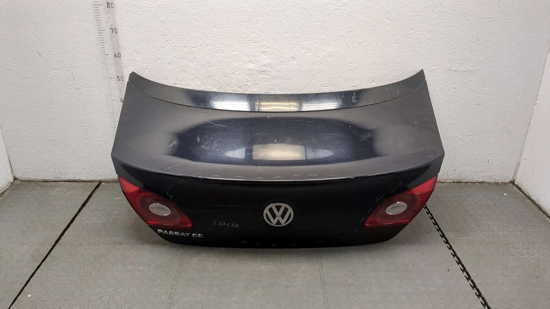 Крышка (дверь) багажника Volkswagen Passat CC 2008-2012 КПП 6-ст.мех.(МКПП) CBAB Дизель 2 л TDI