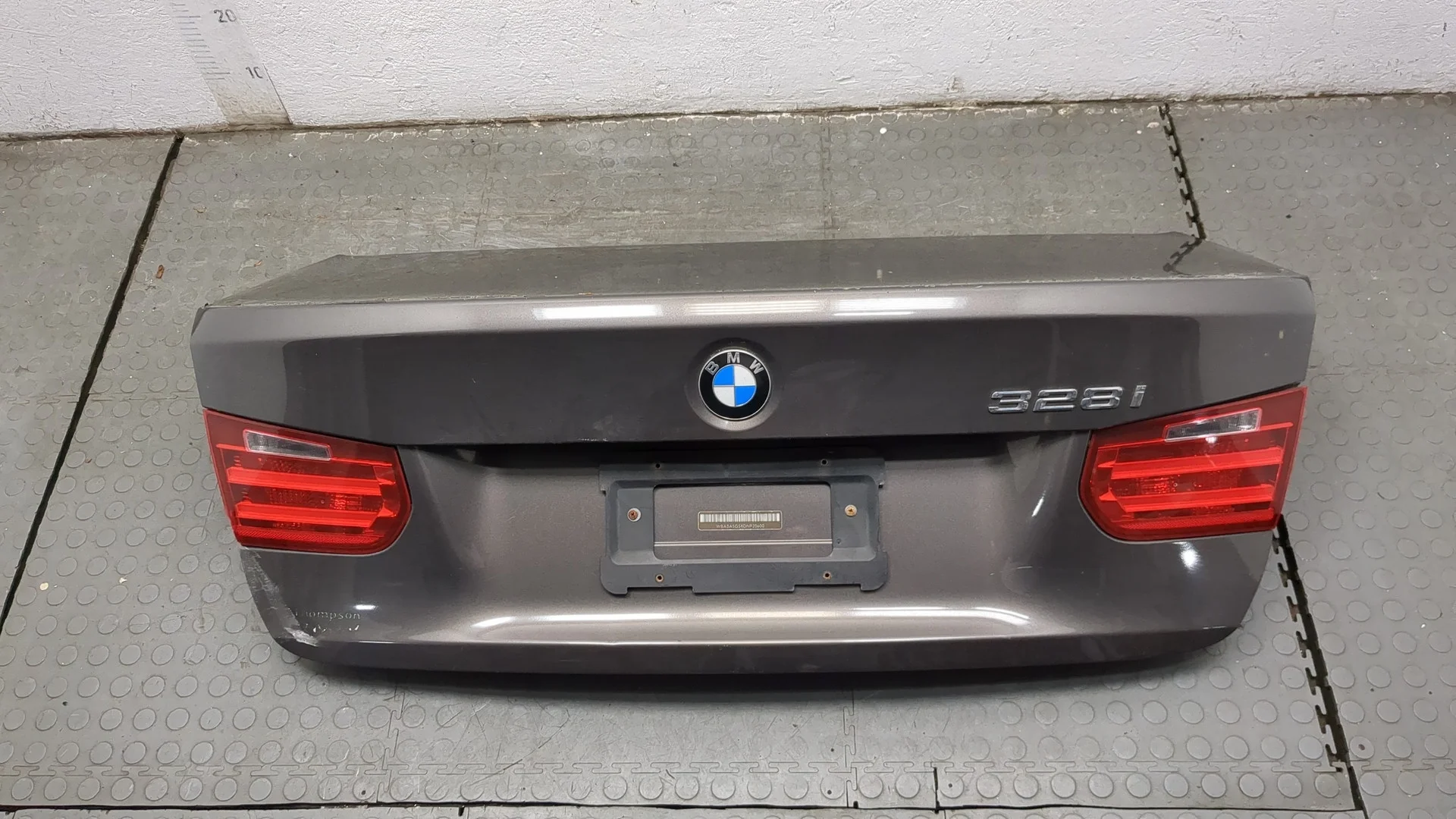 Крышка (дверь) багажника BMW 3 F30 2012-2019 КПП автомат (АКПП) N20B20B Бензин 2 л Турбо-инжектор