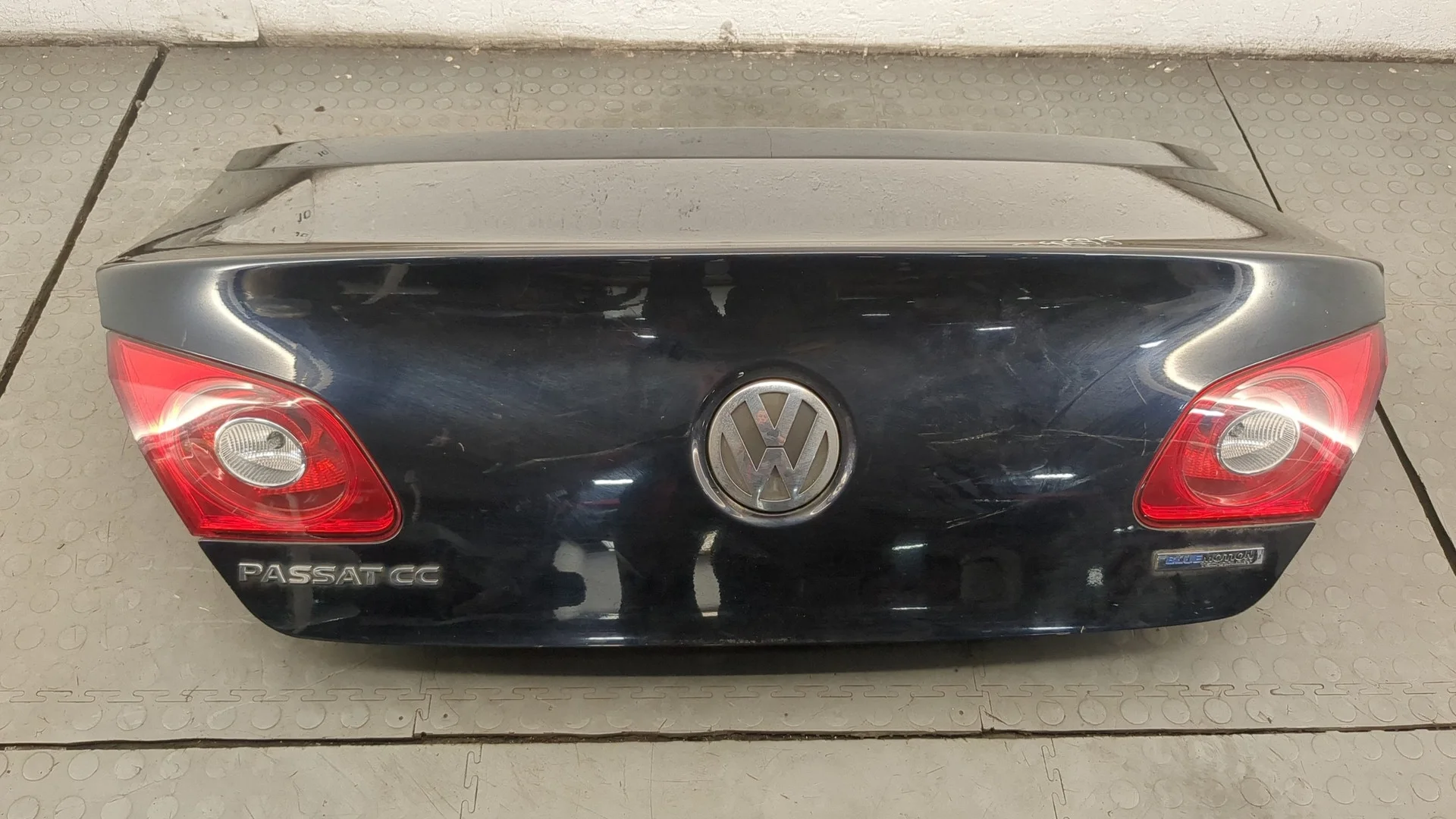 Крышка (дверь) багажника Volkswagen Passat CC 2008-2012 КПП 6-ст.мех.(МКПП) CFFB Дизель 2 л TDI