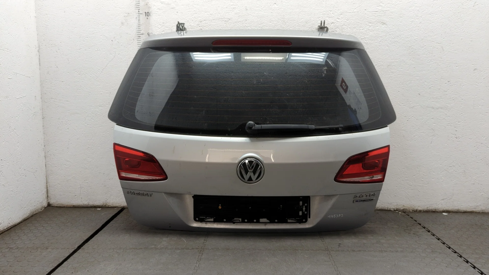 Крышка (дверь) багажника Volkswagen Passat 7 2010-2015 Европа КПП-робот (РКПП) CFFB Дизель 2 л TDI