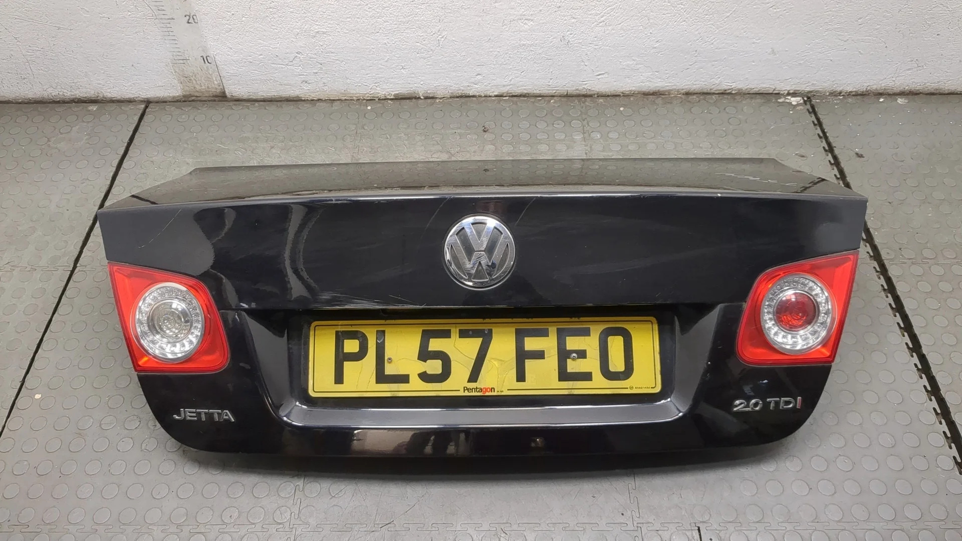 Крышка (дверь) багажника Volkswagen Jetta 5 2005-2011 КПП 6-ст.мех.(МКПП) BKD Дизель 2 л TDI