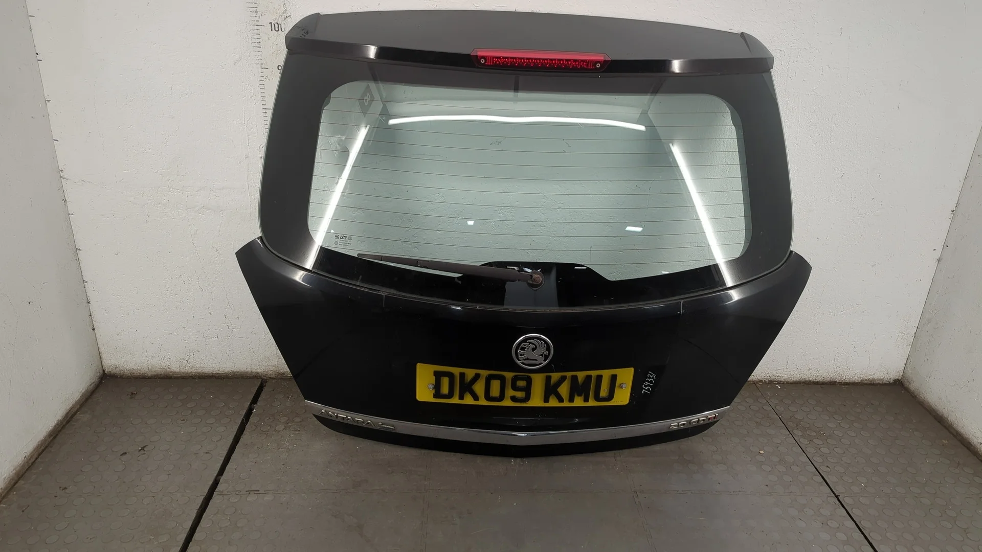 Крышка (дверь) багажника Opel Antara 2006-2015 КПП автомат 4х4 (АКПП) Z20DMH Дизель 2 л CDTI