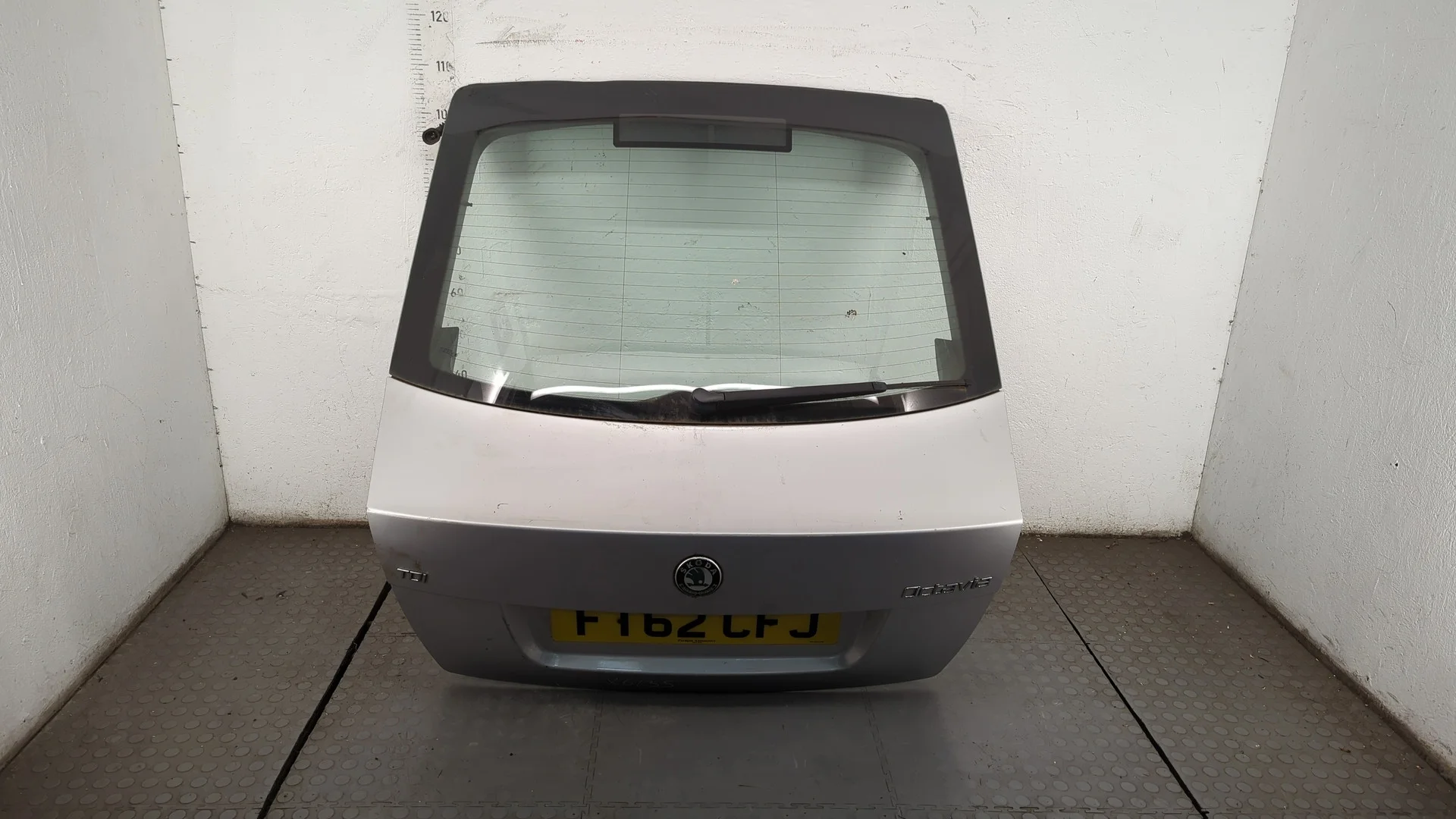 Крышка (дверь) багажника Skoda Octavia (A5) 2004-2013 КПП 5-ст.мех.(МКПП) CAYC Дизель 1.6 л TDI