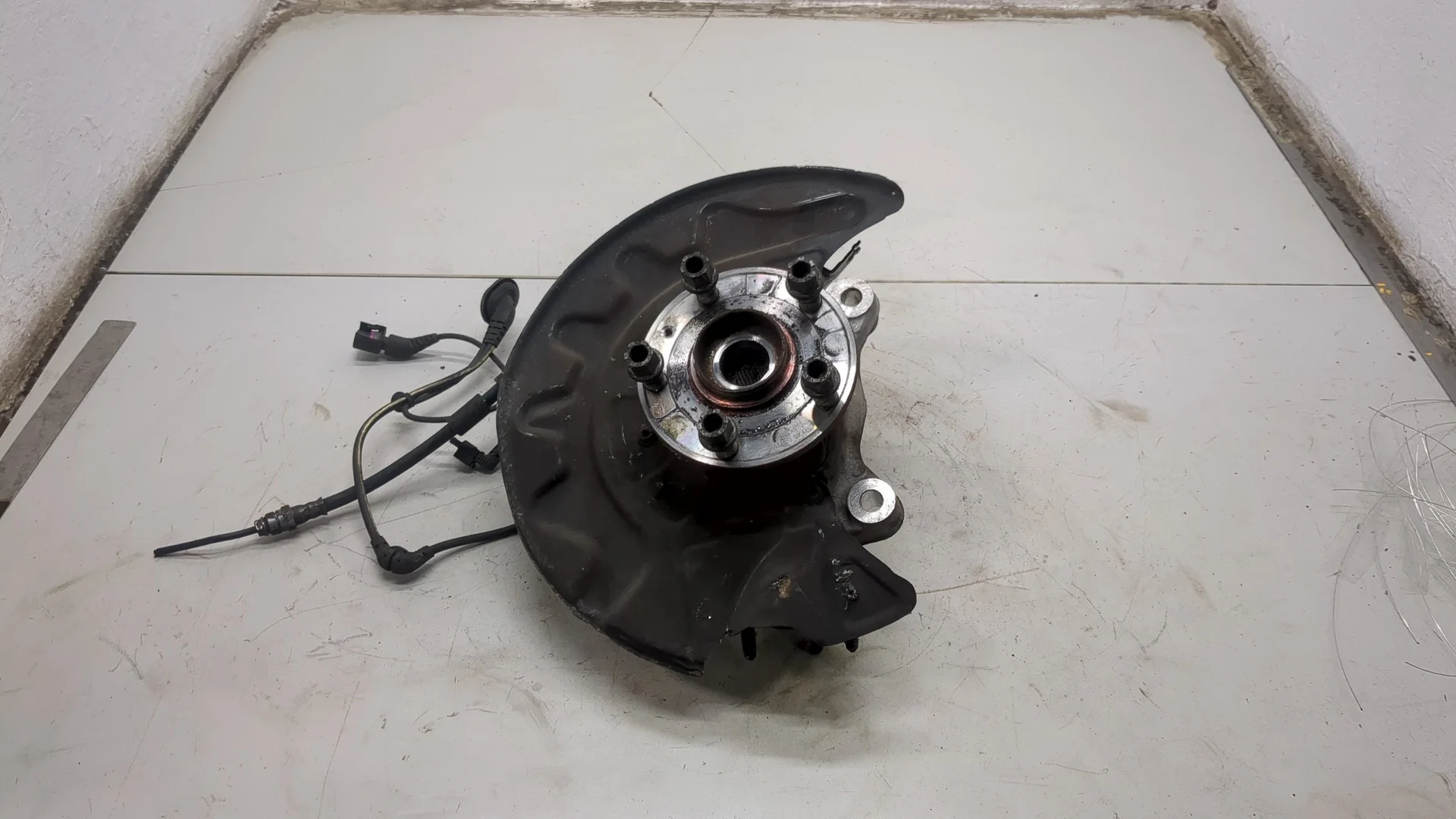 Ступица (кулак, цапфа) Volkswagen Jetta 7 2018-2024 КПП автомат (АКПП) DKFA Бензин 2 л TFSI