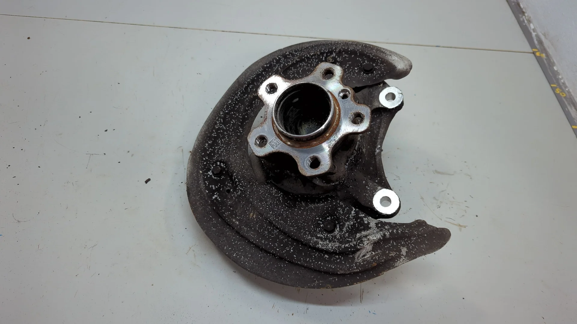 Ступица (кулак, цапфа) BMW 3 G20, G21 2018-2025 КПП автомат (АКПП) B48B20A Бензин 2 л Турбо-инжектор