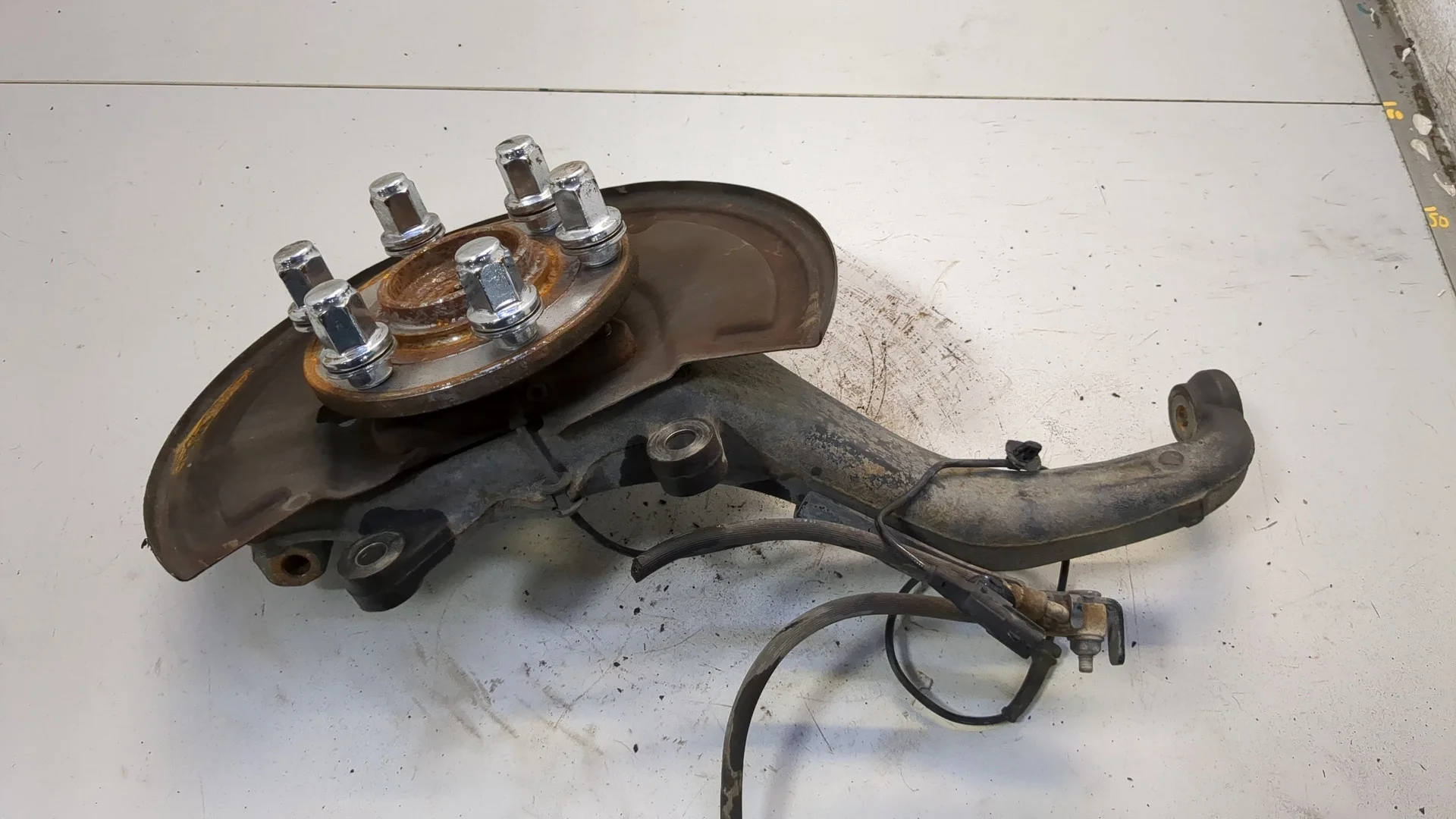 Ступица (кулак, цапфа) Infiniti QX56 2010-2013 КПП автомат (АКПП) VK56VD Бензин 5.6 л Инжектор