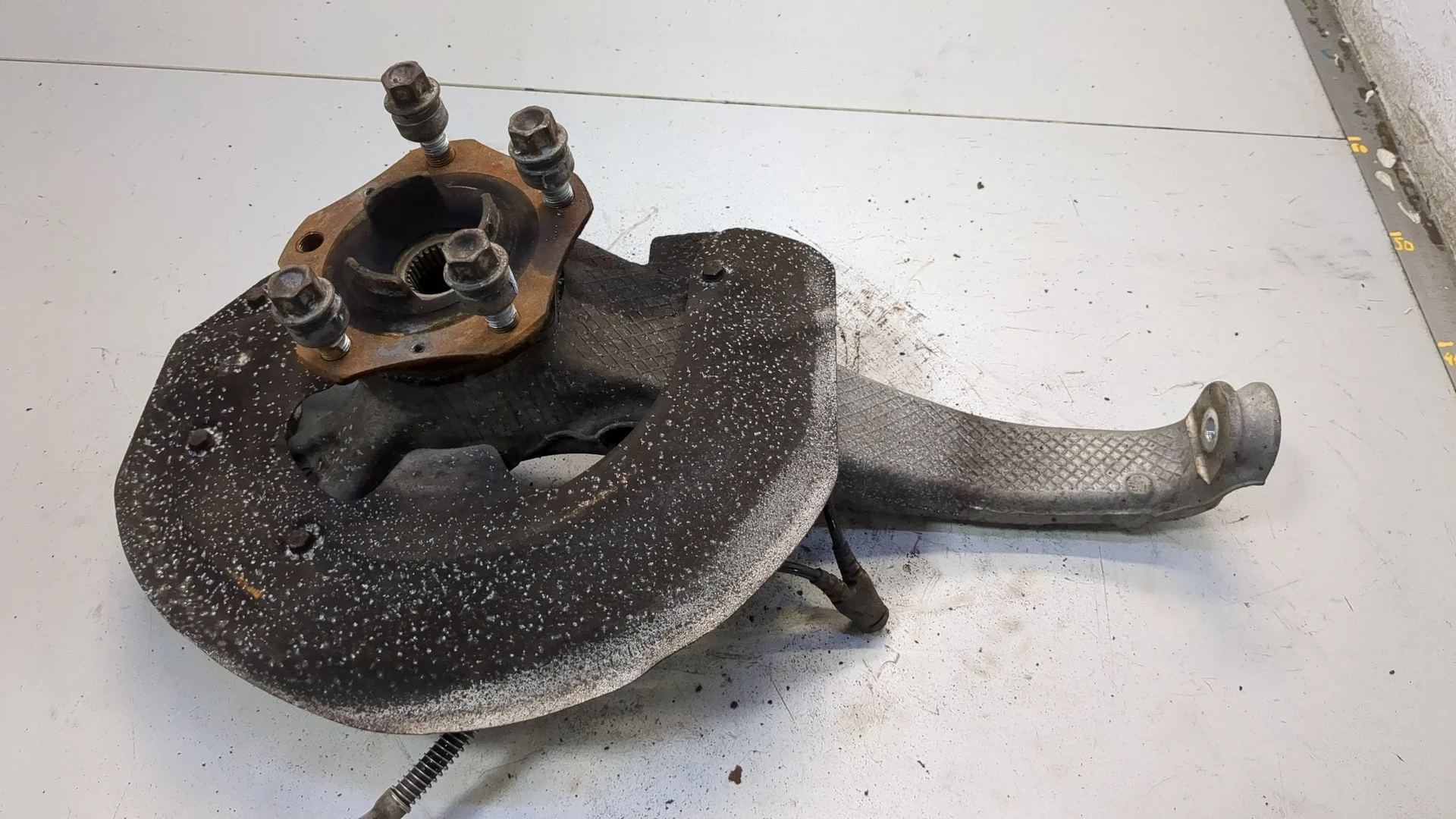 Ступица (кулак, цапфа) Porsche Panamera 2009-2016 КПП автомат 4х4 (АКПП) M46.40 Бензин 3.6 л Инжектор