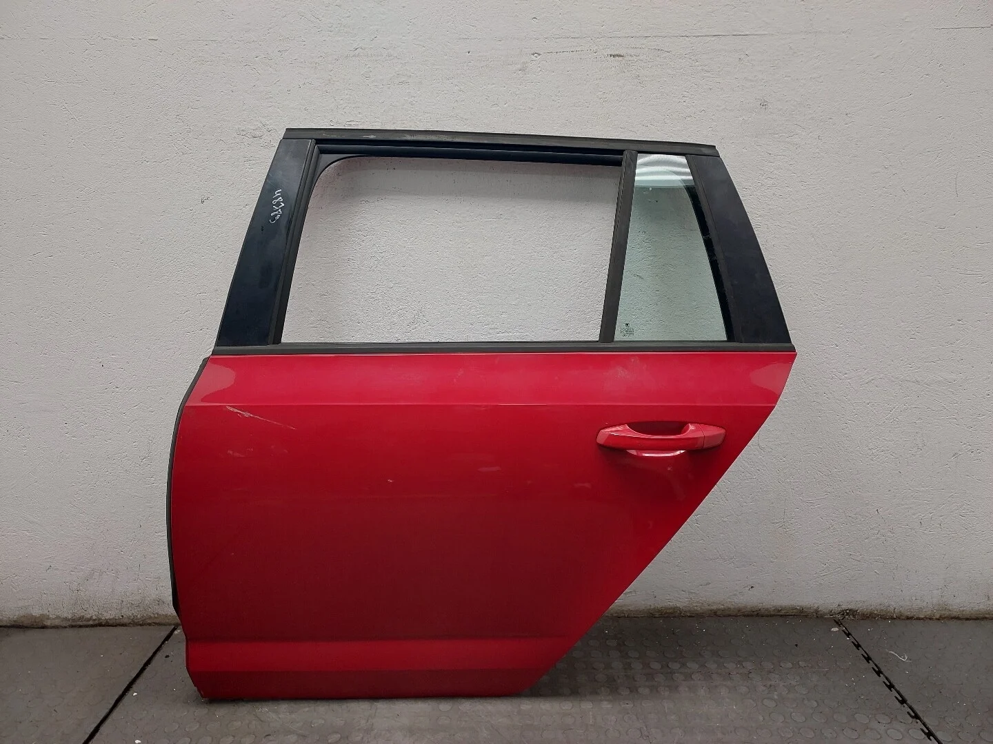 Дверь боковая (легковая) Skoda Octavia (A7) 2013-2023 КПП 5-ст.мех.(МКПП) CLHA Дизель 1.6 л TDI