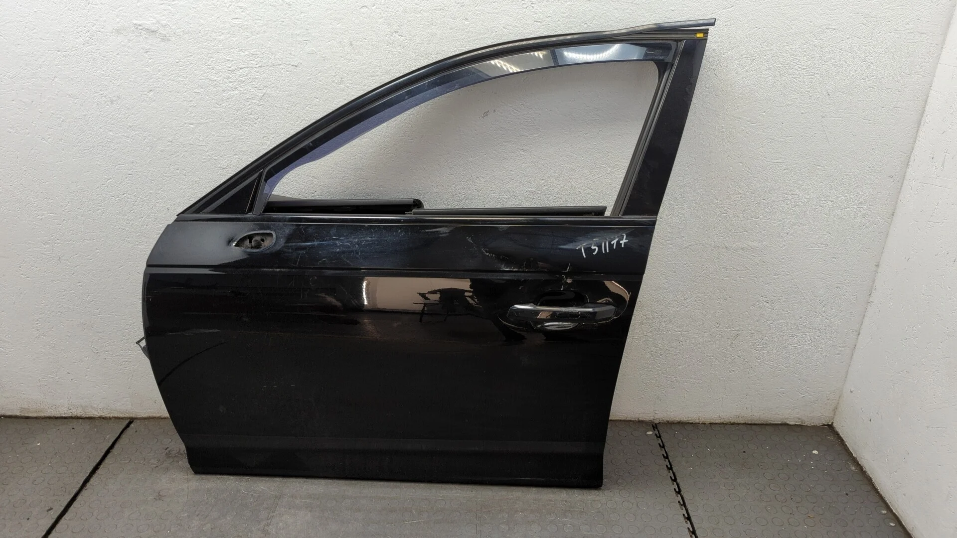 Дверь боковая (легковая) Audi A4 (B9) 2015-2023 КПП автомат (АКПП) CVKB Бензин 2 л TFSI