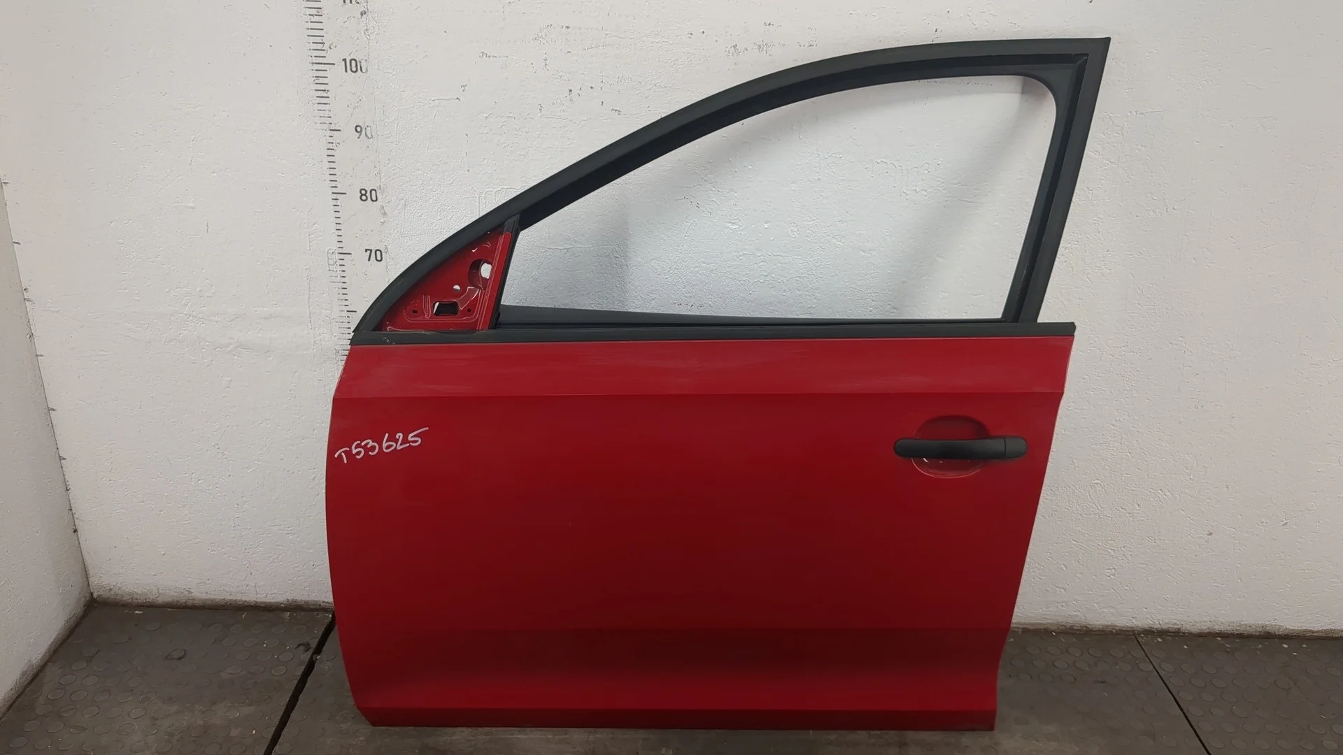 Дверь боковая (легковая) Skoda Rapid 2012-2020 КПП 5-ст.мех.(МКПП) CGPC Бензин 1.2 л Инжектор