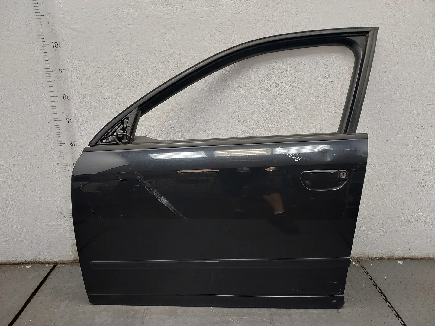 Дверь боковая (легковая) Audi A4 (B6) 2000-2006 КПП вариатор AWA Бензин 2 л FSI