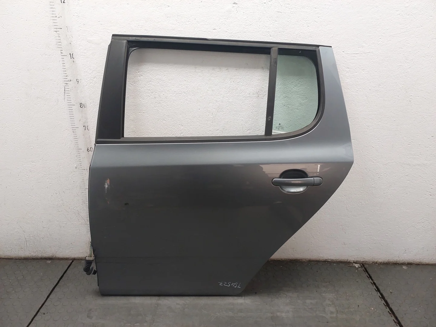 Дверь боковая (легковая) Skoda Fabia 2007-2014 КПП 5-ст.мех.(МКПП) CBZA Бензин 1.2 л TSI