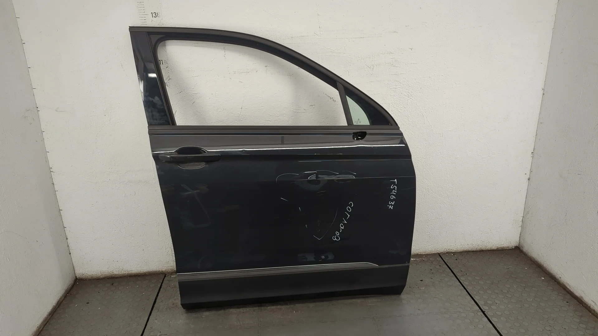 Дверь боковая (легковая) Volkswagen Tiguan 2020-2025 КПП 6-ст.мех.(МКПП) DPCA Бензин 1.5 л TSI