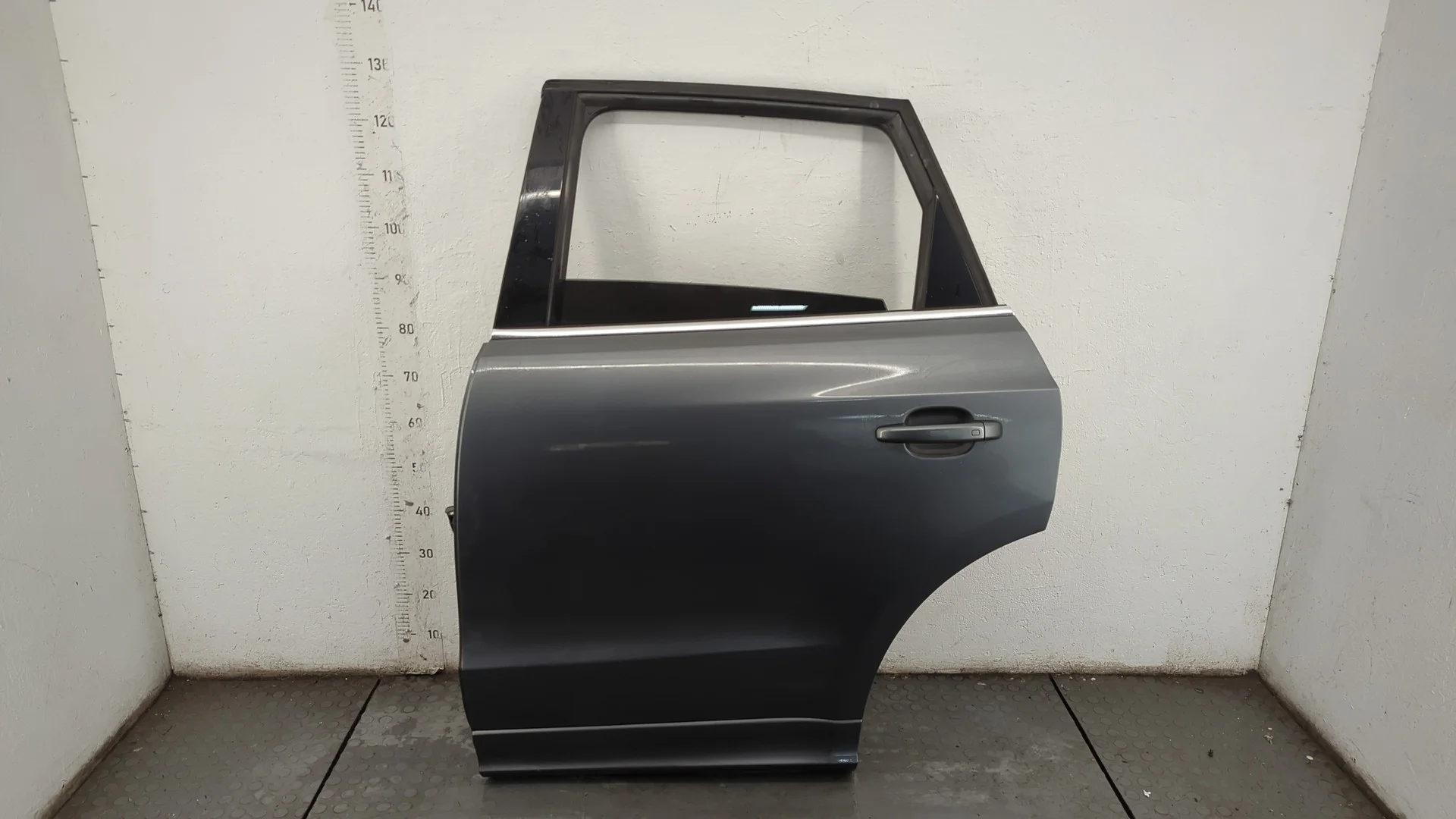 Дверь боковая (легковая) Audi Q5 2008-2017 КПП автомат 4х4 (АКПП) CALB Бензин 3.2 л FSI