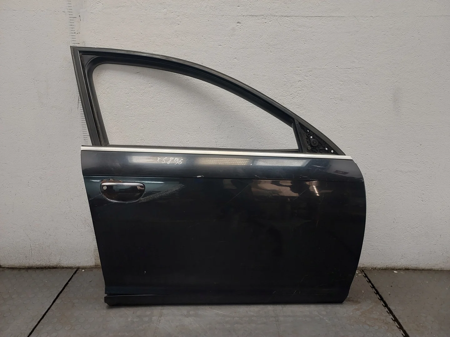 Дверь боковая (легковая) Audi A6 (C6) 2004-2011 КПП 6-ст.мех 4х4 (МКПП) ASB Дизель 3 л TDI