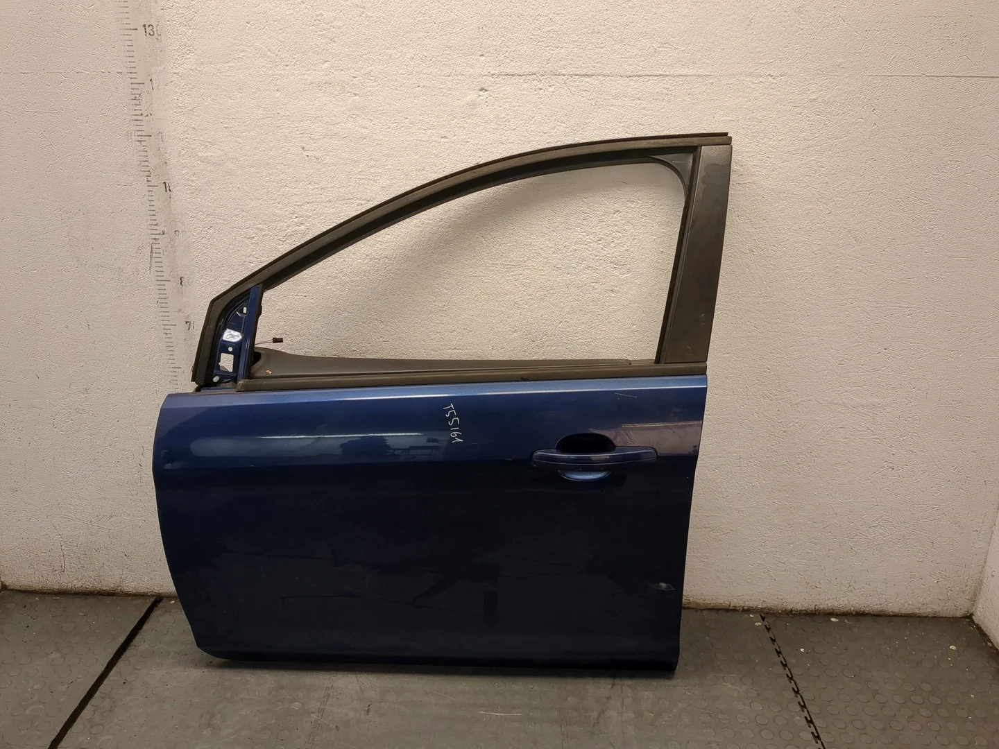 Дверь боковая (легковая) Ford Focus 2 2008-2011 КПП 5-ст.мех.(МКПП) SHDA, SHDC Бензин 1.6 л Инжектор