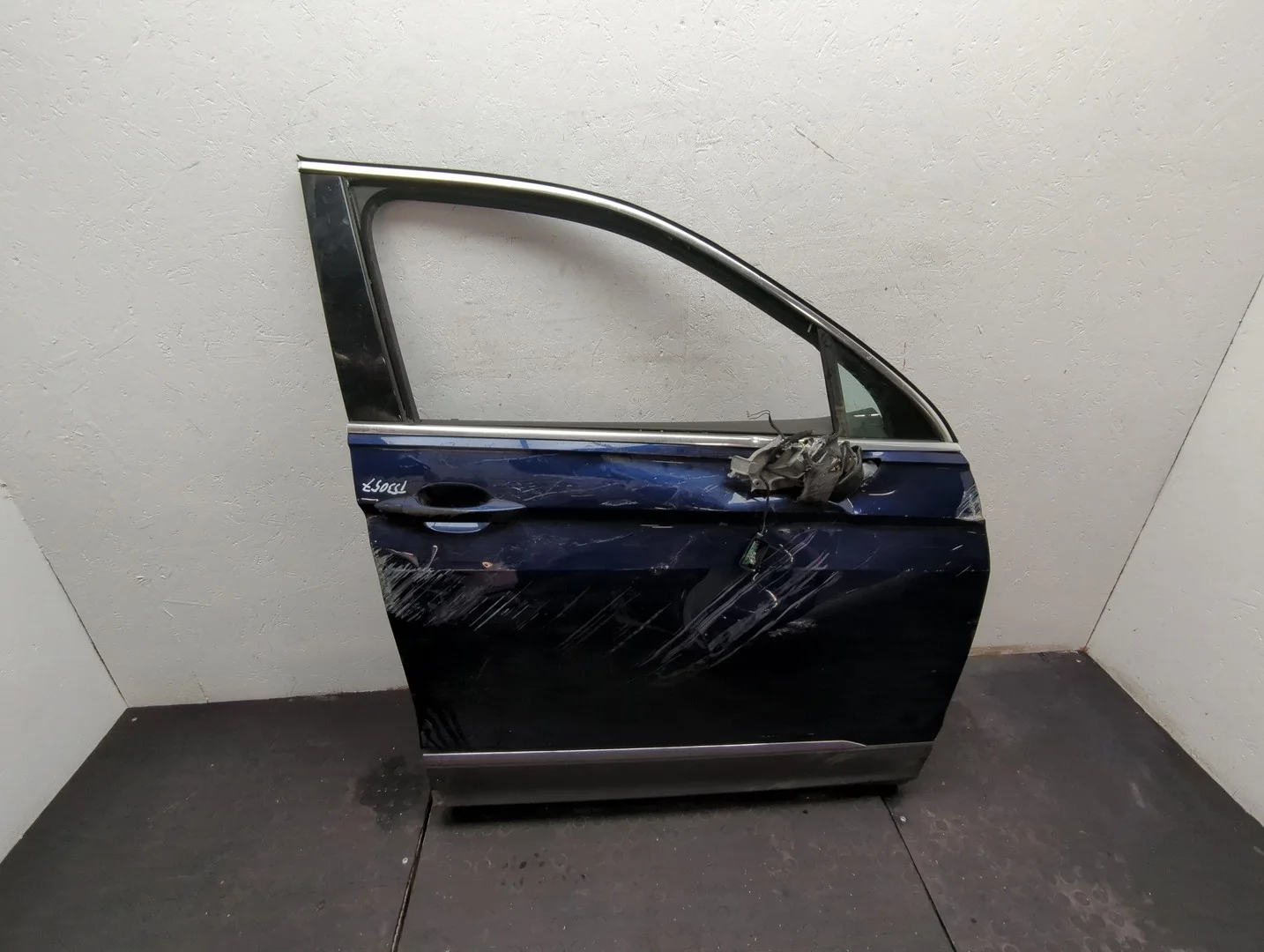 Дверь боковая (легковая) Volkswagen Tiguan 2016-2021 КПП автомат (АКПП) DFGA Дизель 2 л TDI