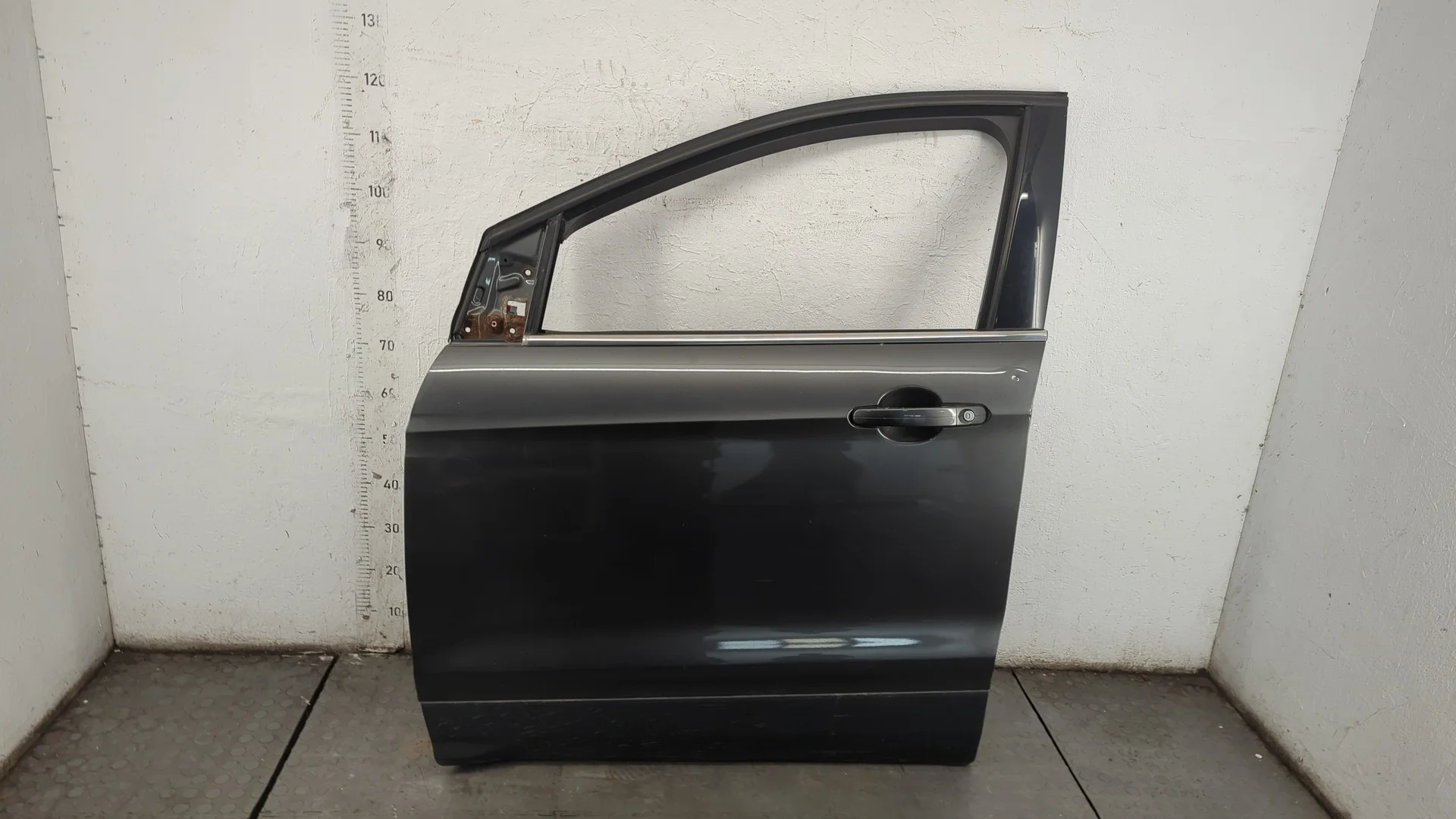 Дверь боковая (легковая) Ford Escape 2012-2015 КПП автомат 4х4 (АКПП) Б/Н 1,6 Бензин 1.6 л Турбо-инжектор