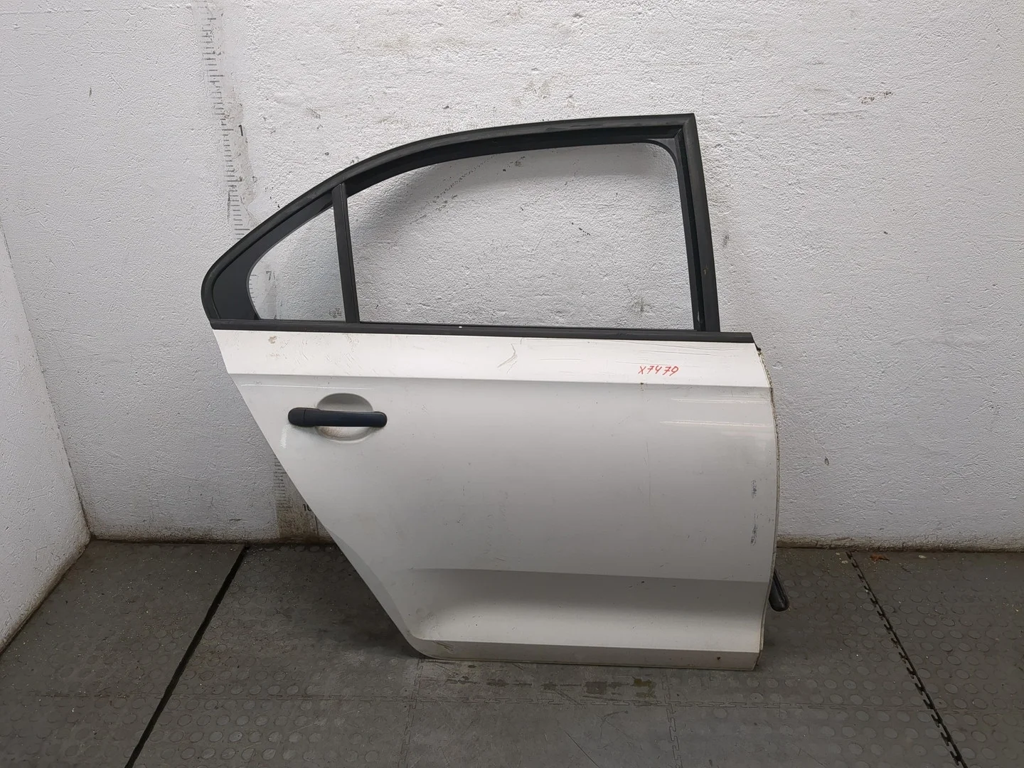 Дверь боковая (легковая) Skoda Rapid 2012-2020 КПП 5-ст.мех.(МКПП) CAYC Дизель 1.6 л TDI