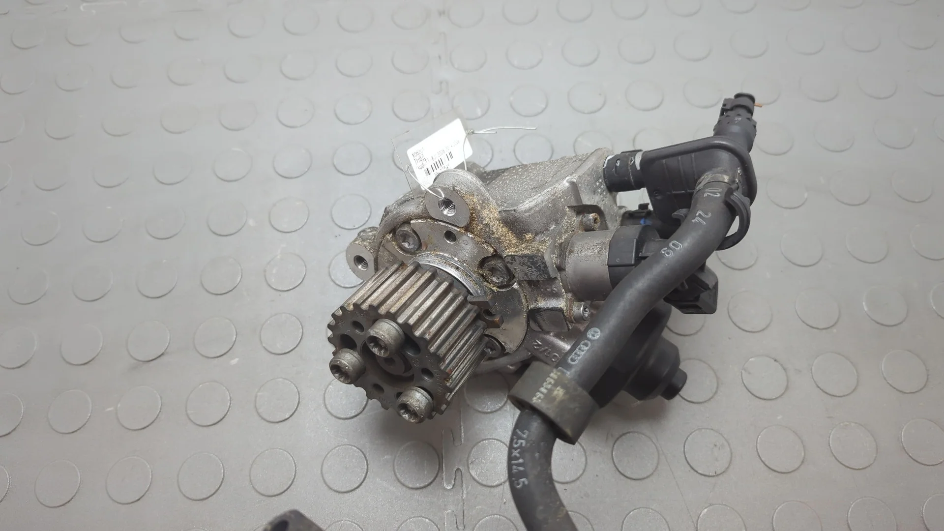 ТНВД Audi TT (8J) 2006-2014 КПП 6-ст.мех 4х4 (МКПП) CBBB Дизель 2 л TDI