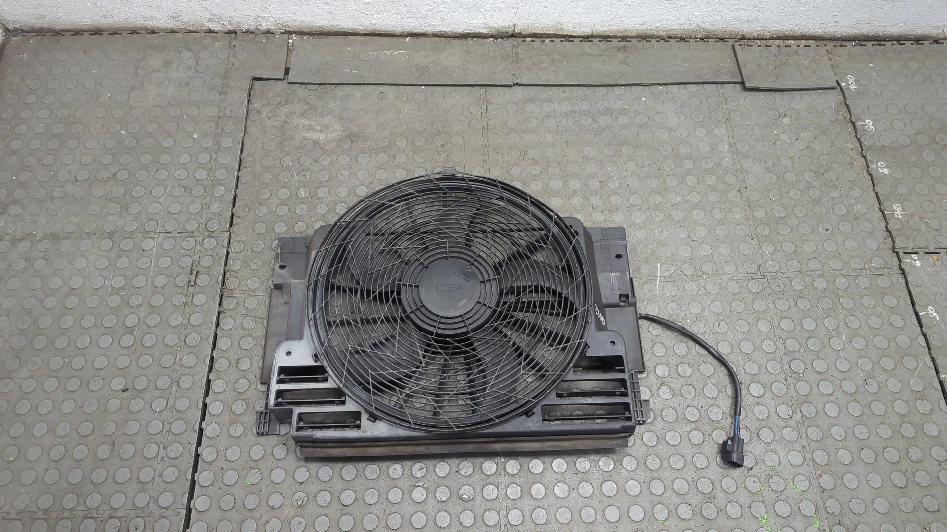 Вентилятор радиатора BMW X5 E53 2000-2006 КПП автомат 4х4 (АКПП) 306D2 Дизель 3 л Турбо