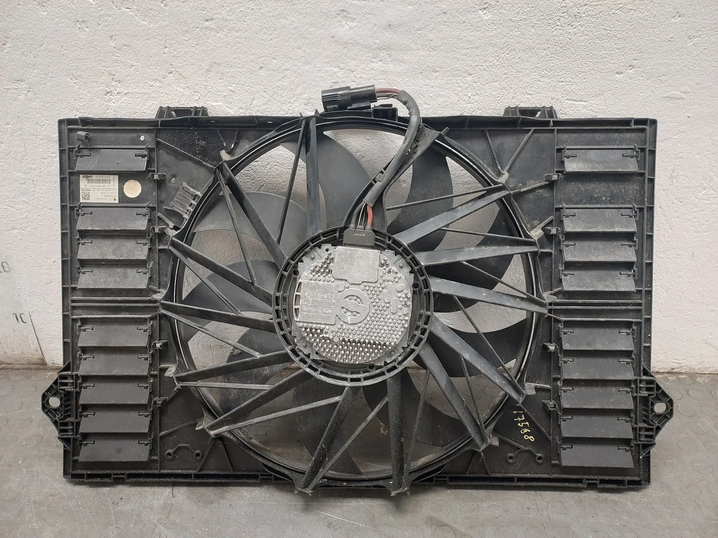 Вентилятор радиатора Porsche Panamera 2009-2016 КПП автомат 4х4 (АКПП) M48.40 Бензин 4.8 л Инжектор