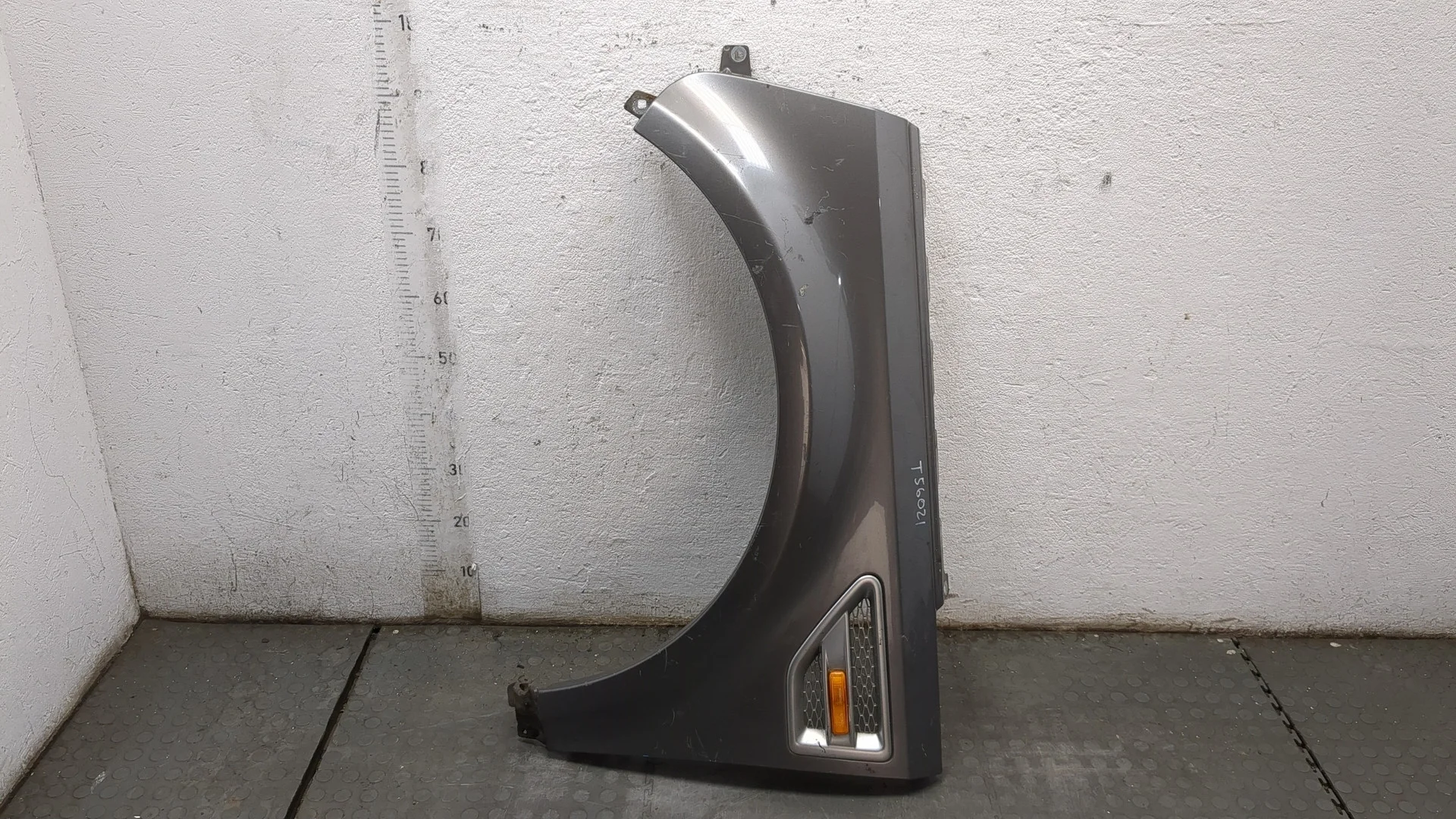 Крыло Land Rover Freelander 2 2006-2014 КПП 6-ст.мех 4х4 (МКПП) 224DT Дизель 2.2 л Турбо