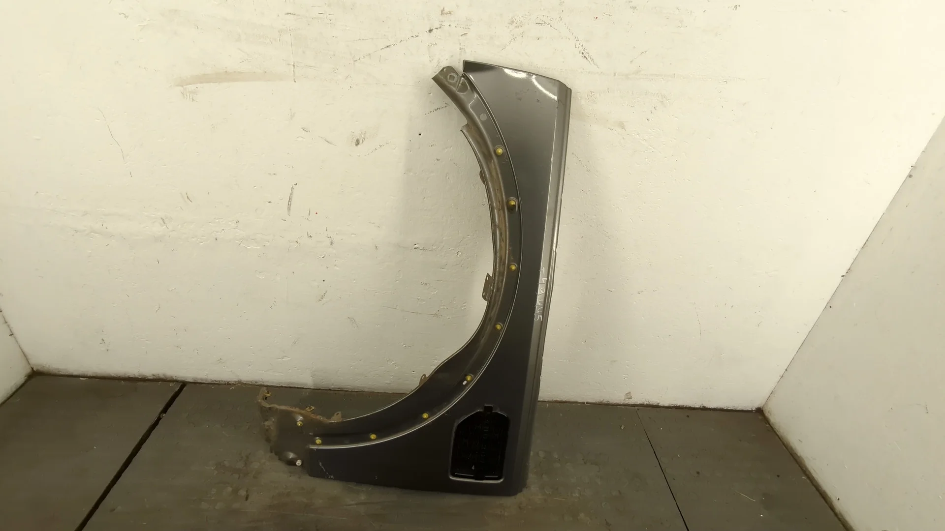 Крыло Land Rover Discovery 4 2009-2016 КПП автомат 4х4 (АКПП) 306DT Дизель 3 л Турбо