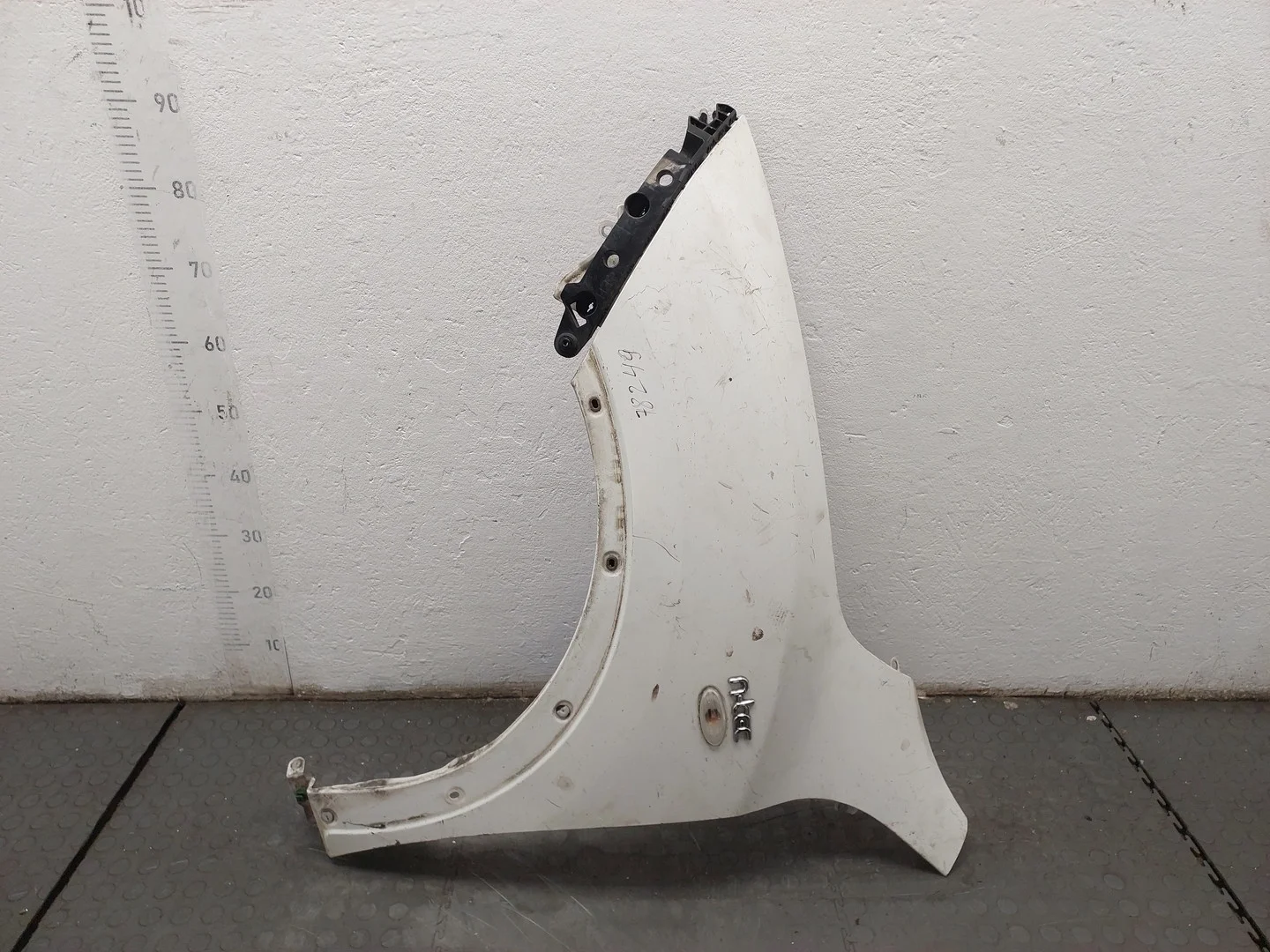 Крыло Nissan Juke 2010-2019 КПП 5-ст.мех.(МКПП) HR16DE Бензин 1.6 л Инжектор