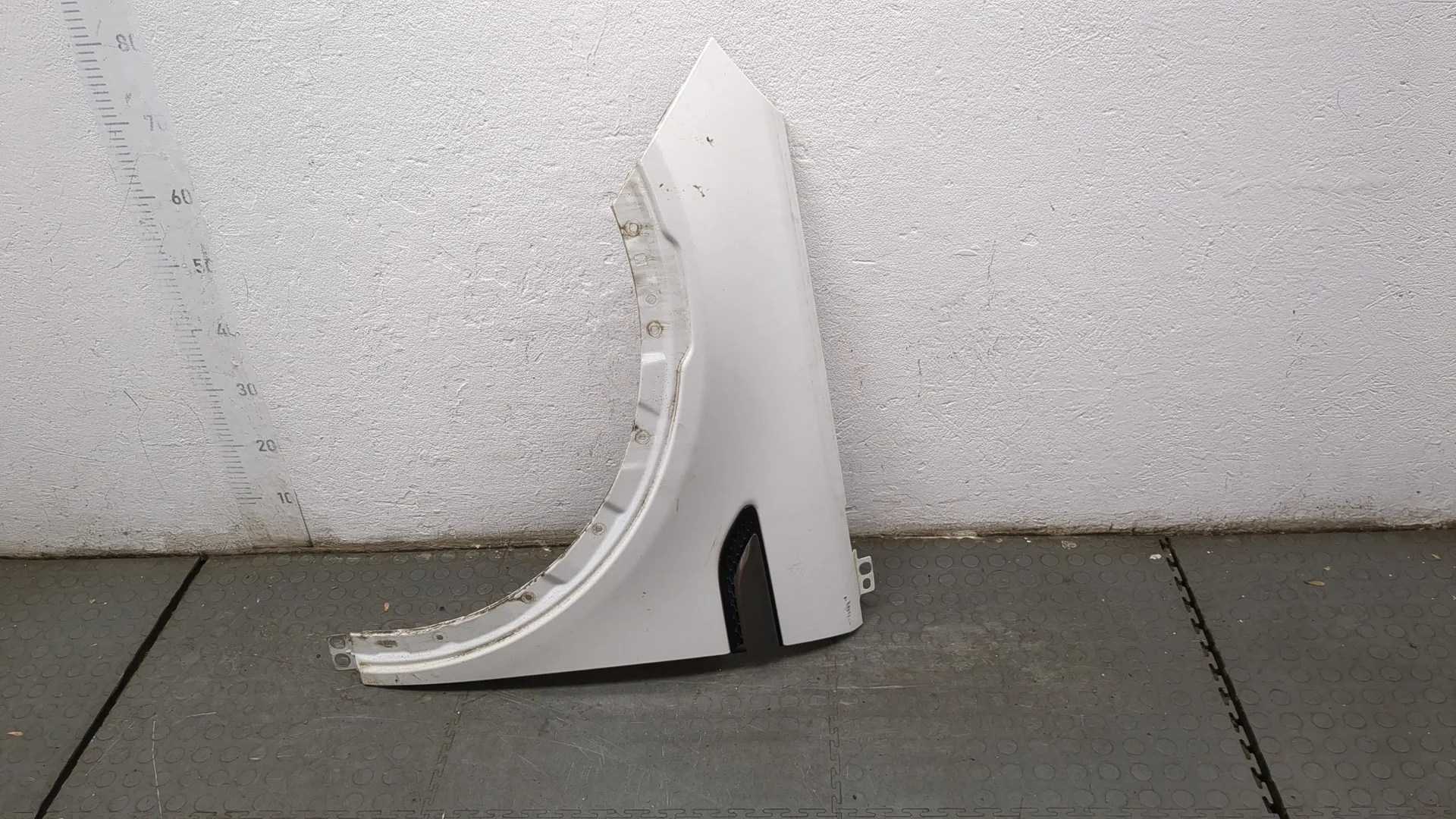 Крыло Land Rover Discovery Sport 2014-2022 КПП автомат 4х4 (АКПП) 204PT Бензин 2 л Турбо-инжектор