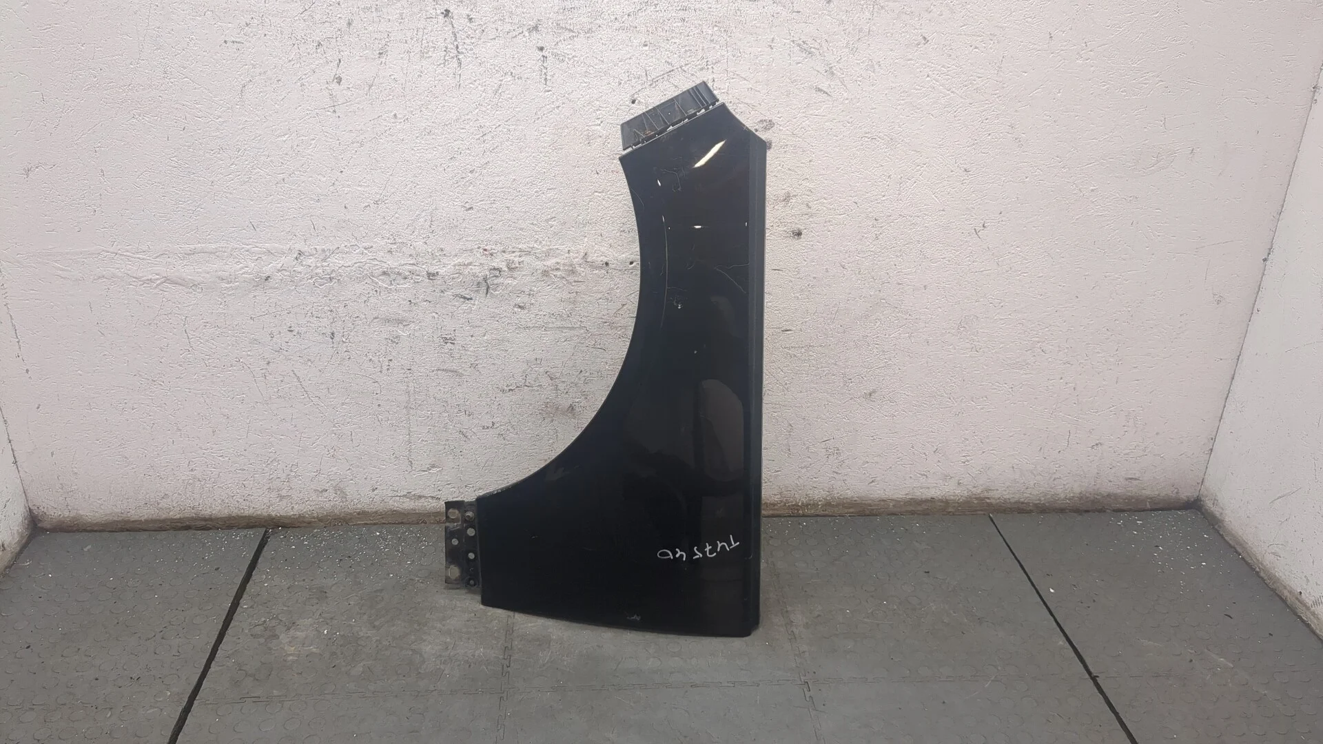 Крыло Land Rover Range Rover 4 2012-2021 КПП автомат 4х4 (АКПП) 306DT Дизель 3 л Турбо