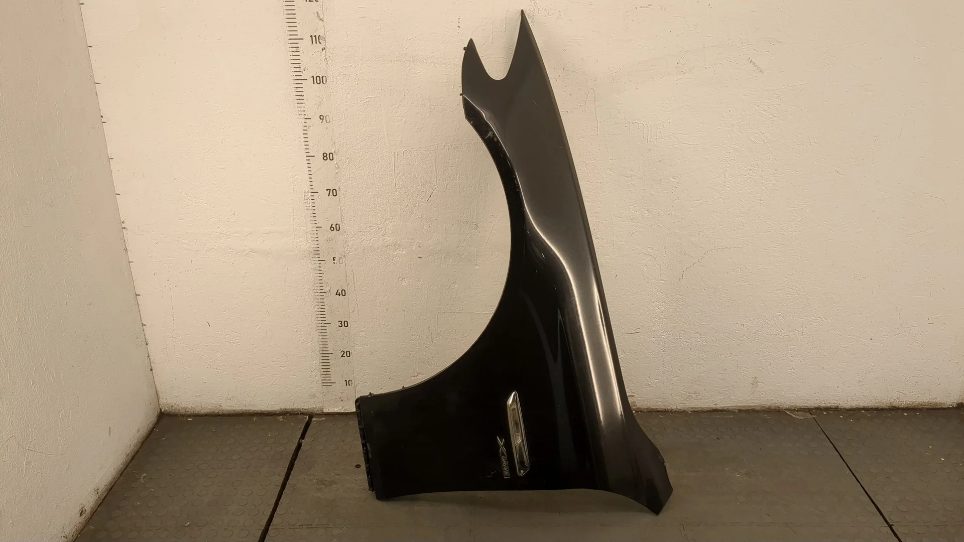 Крыло BMW 5 F10 2010-2017 КПП автомат 4х4 (АКПП) N63B44A Бензин 4.4 л Турбо-инжектор