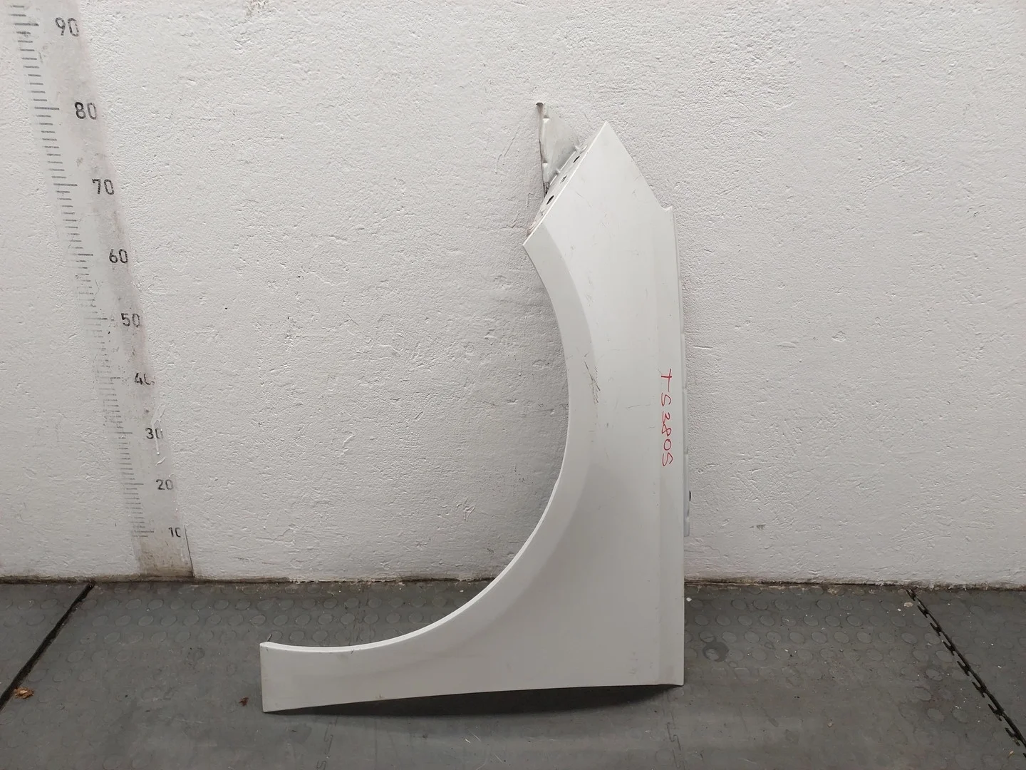 Крыло Peugeot 308 2013-2021 КПП 6-ст.мех.(МКПП) YHZ Дизель 1.5 л HDI