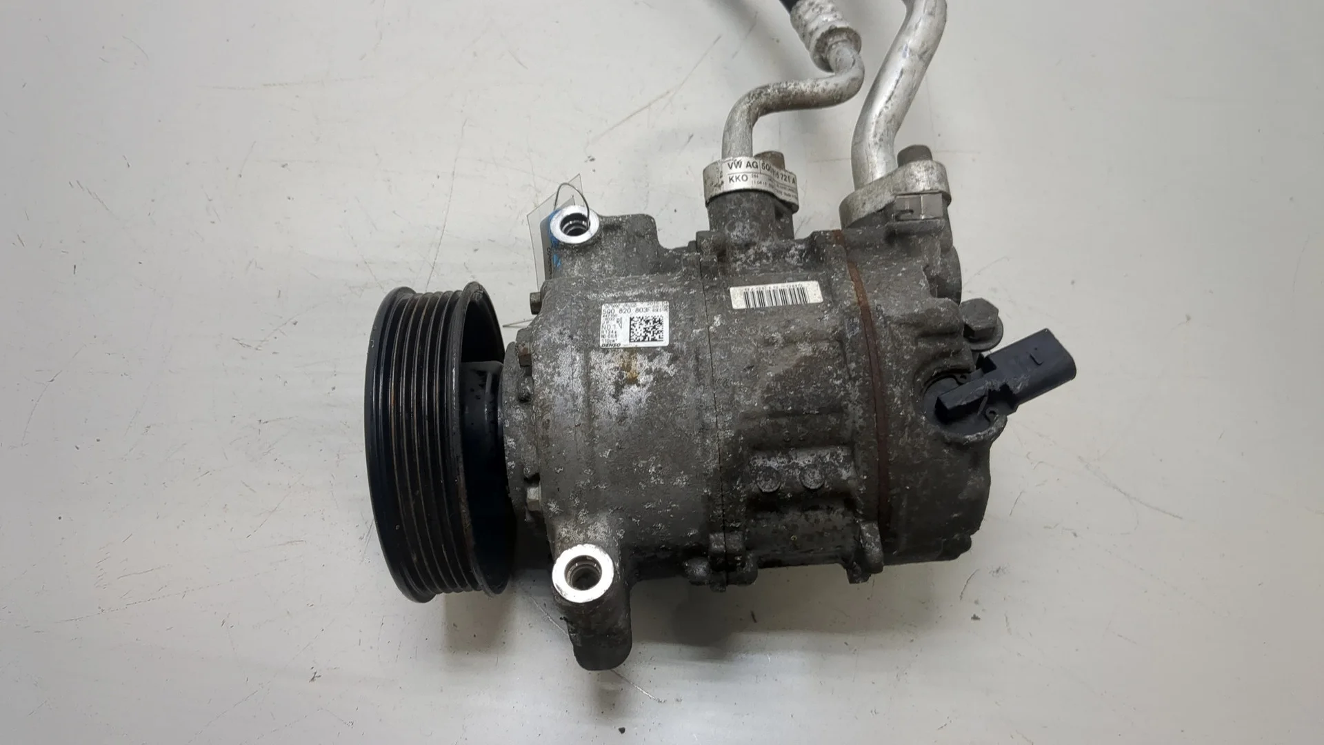 Компрессор кондиционера Audi A3 (8V) 2012-2020 КПП 6-ст.мех.(МКПП) CXXB Дизель 1.6 л TDI