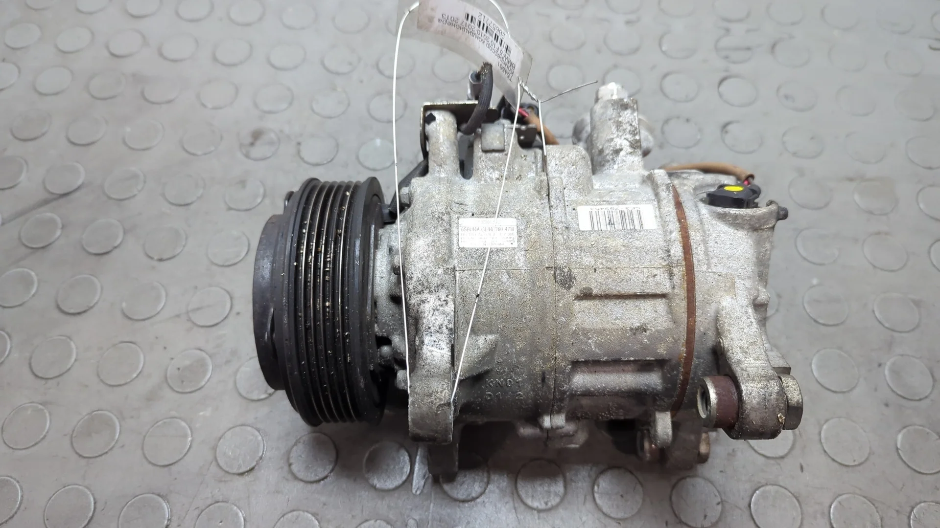 Компрессор кондиционера BMW 5 F10 2010-2017 КПП автомат (АКПП) N47D20C Дизель 2 л TDI