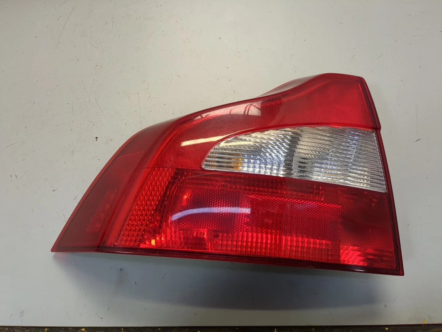 Фонарь (задний) Volvo S80 2006-2016 КПП автомат (АКПП) D5244T4 Дизель 2.4 л Турбо