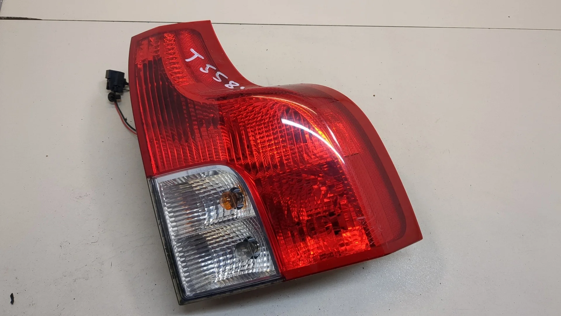 Фонарь (задний) Volvo XC90 2002-2014 КПП автомат 4х4 (АКПП) D5244T4 Дизель 2.4 л Турбо