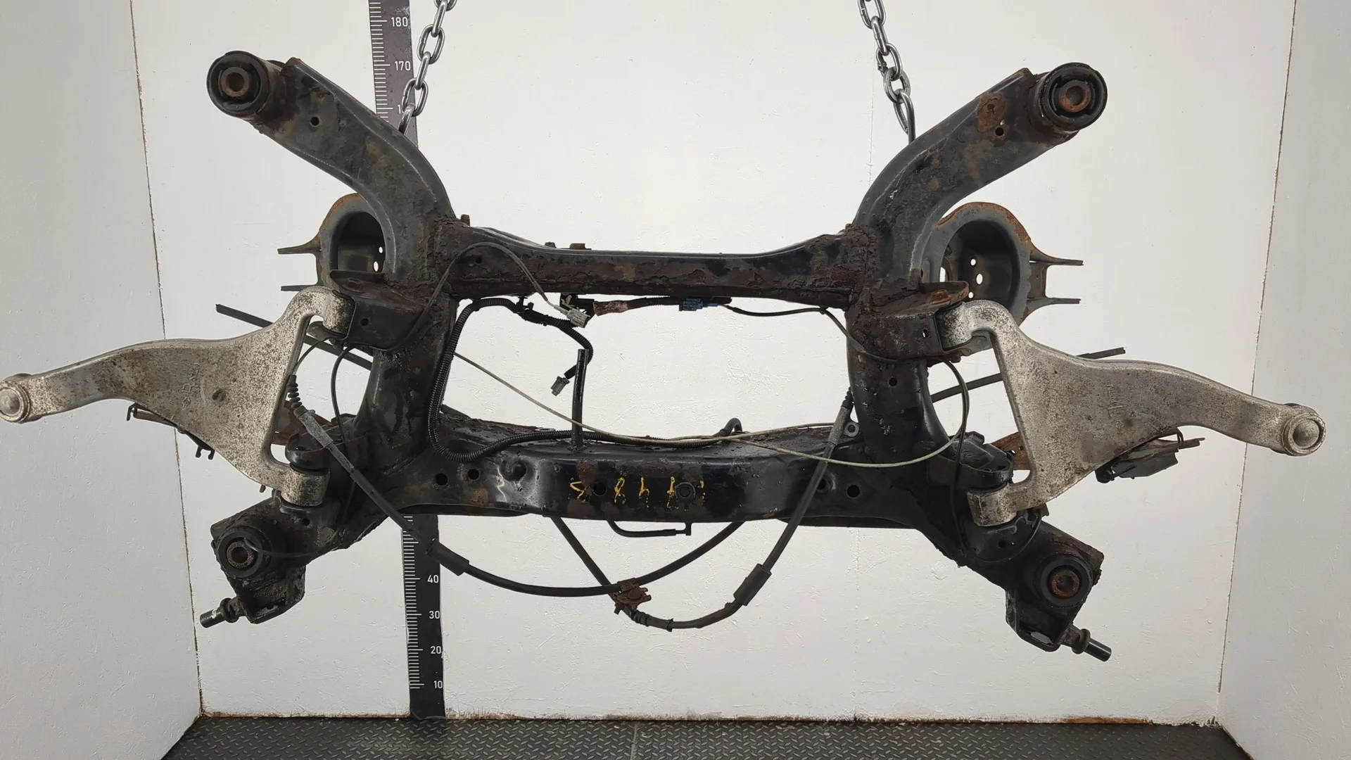 Балка подвески задняя Nissan Murano 2002-2008 КПП автомат 4х4 (АКПП) VQ35DE Бензин 3.5 л Инжектор