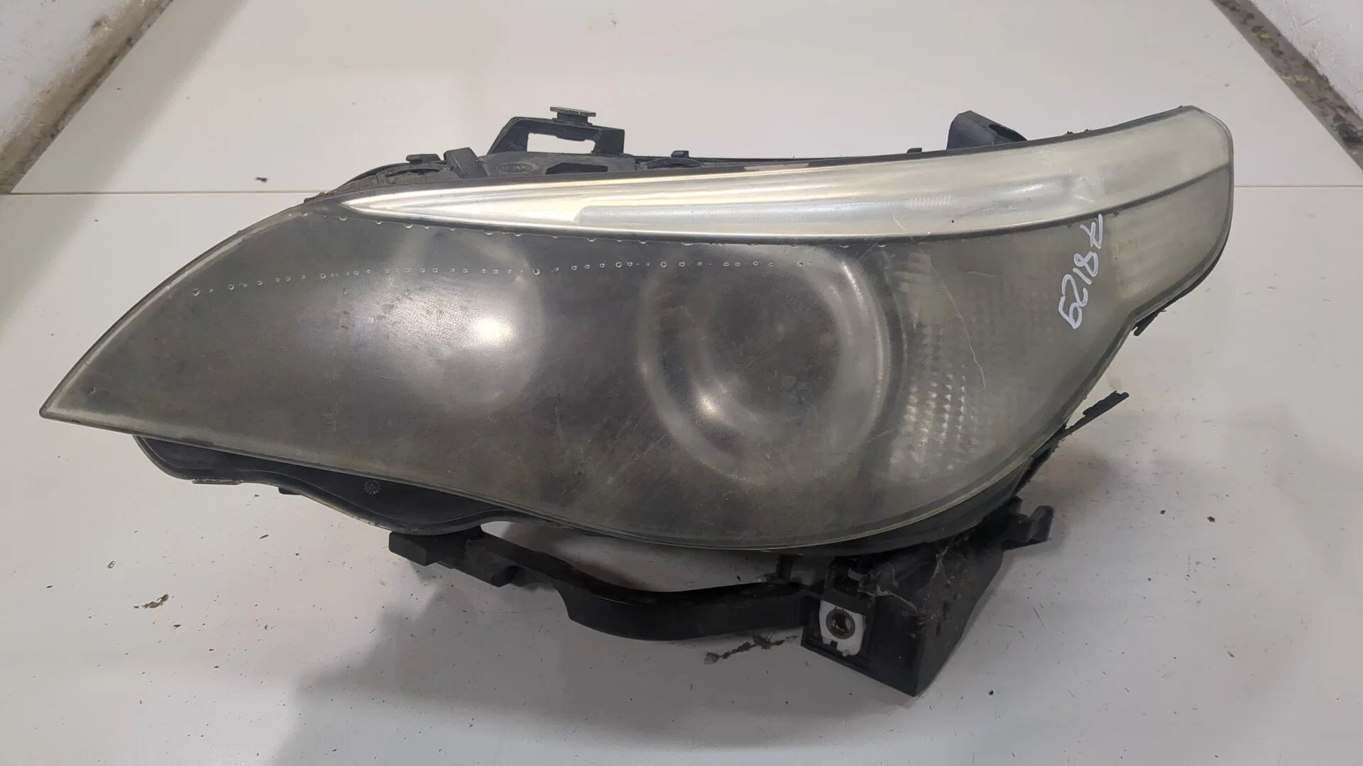 Фара (передняя) BMW 5 E60 2003-2010 КПП автомат (АКПП) 306D2 Дизель 3 л TDI