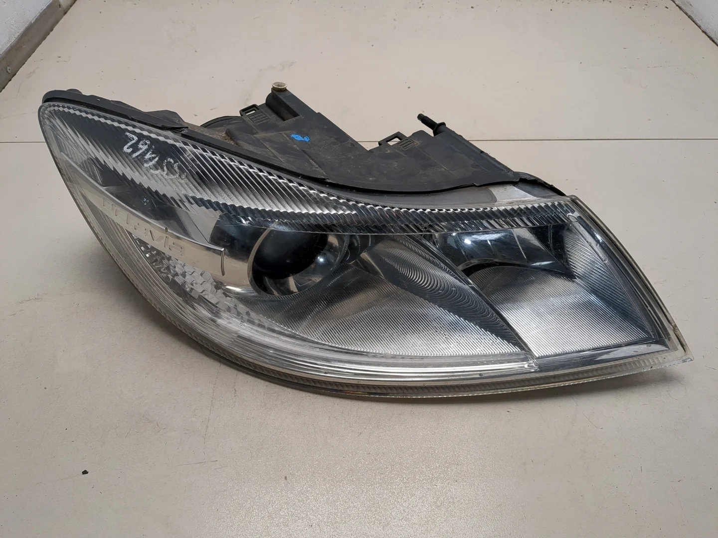 Фара (передняя) Skoda Octavia (A5) 2004-2013 КПП 6-ст.мех 4х4 (МКПП) CFHC Дизель 2 л TDI