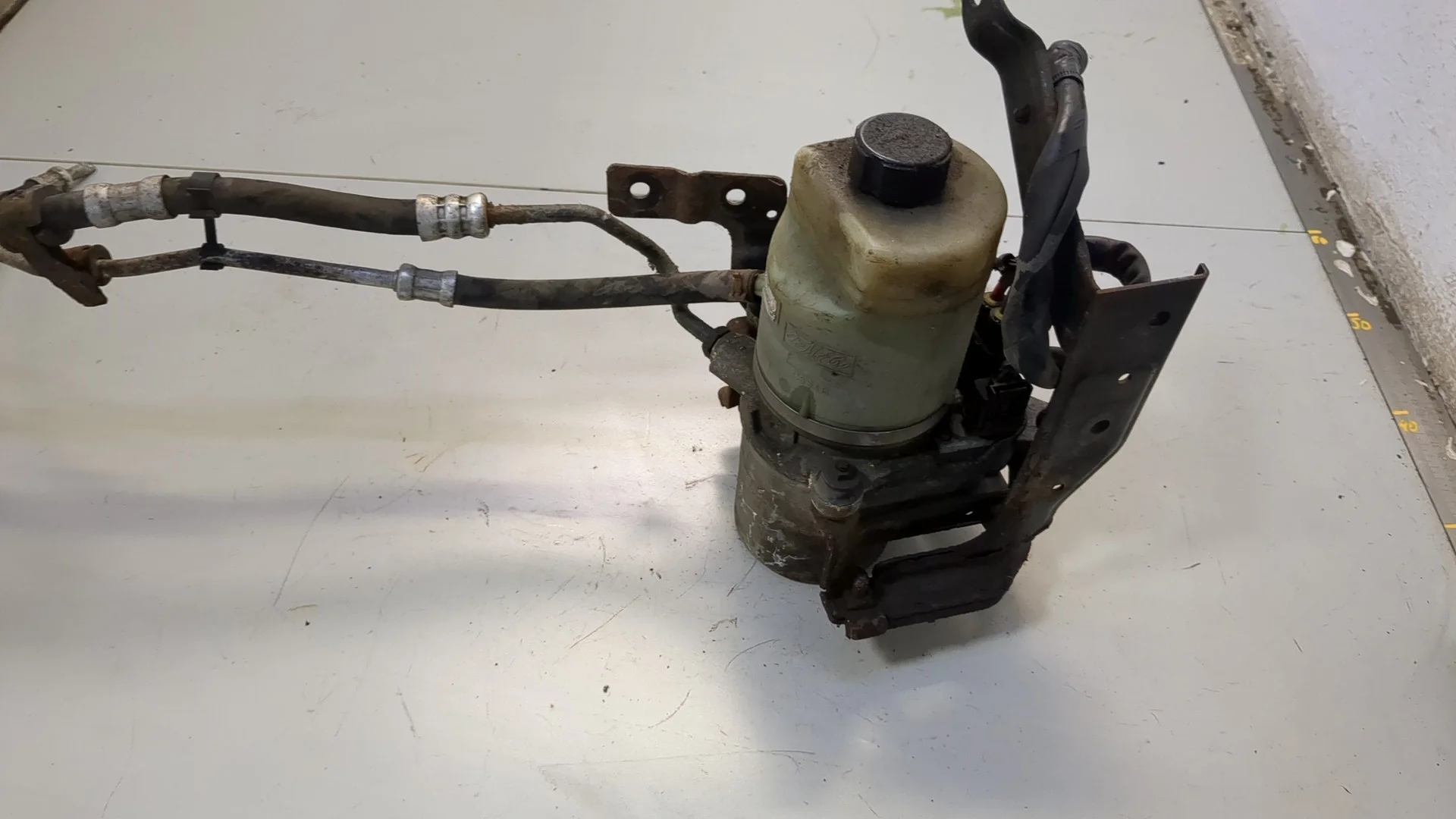 Насос электрический усилителя руля Ford Focus 2 2005-2008