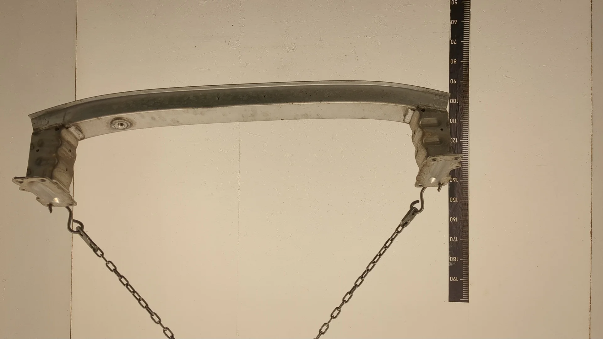 Усилитель бампера Porsche Panamera 2009-2016 КПП автомат 4х4 (АКПП) M46.40 Бензин 3.6 л Инжектор