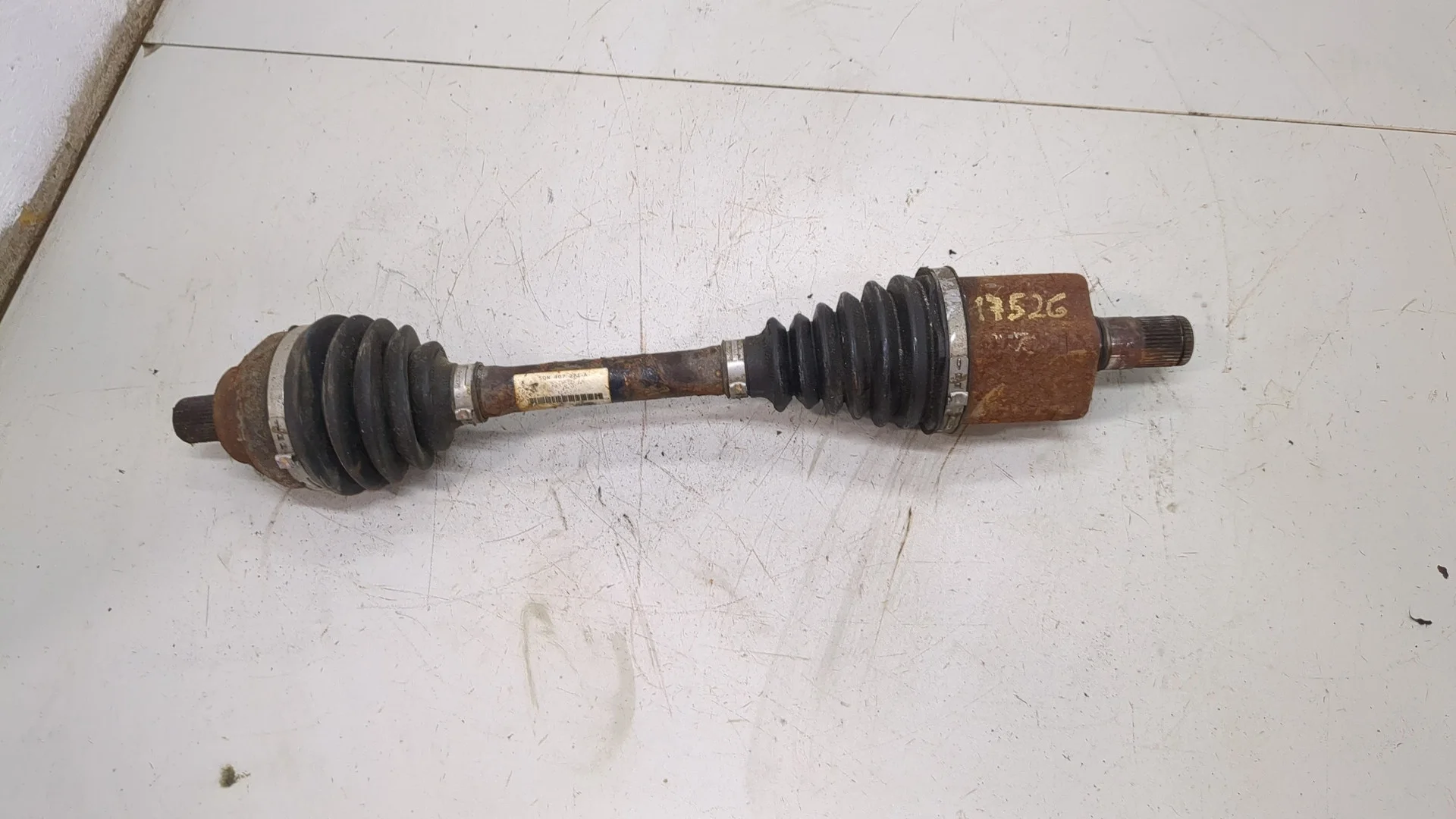 Полуось (приводной вал, шрус) Volkswagen Tiguan 2016-2021 КПП автомат 4х4 (АКПП) DGUA Бензин 2 л TSI