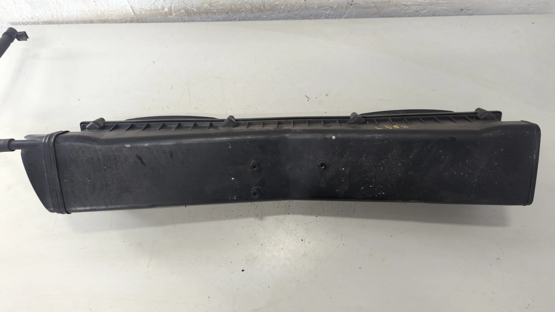 Корпус воздушного фильтра Porsche Panamera 2009-2016 КПП автомат 4х4 (АКПП) M46.40 Бензин 3.6 л Инжектор