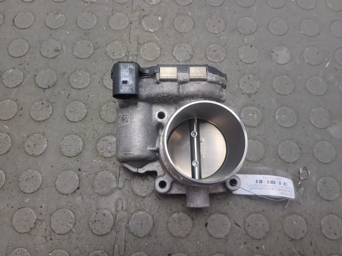 Заслонка дроссельная Audi Q7 2015-2025 КПП автомат 4х4 (АКПП) DMFB Бензин 2 л TFSI