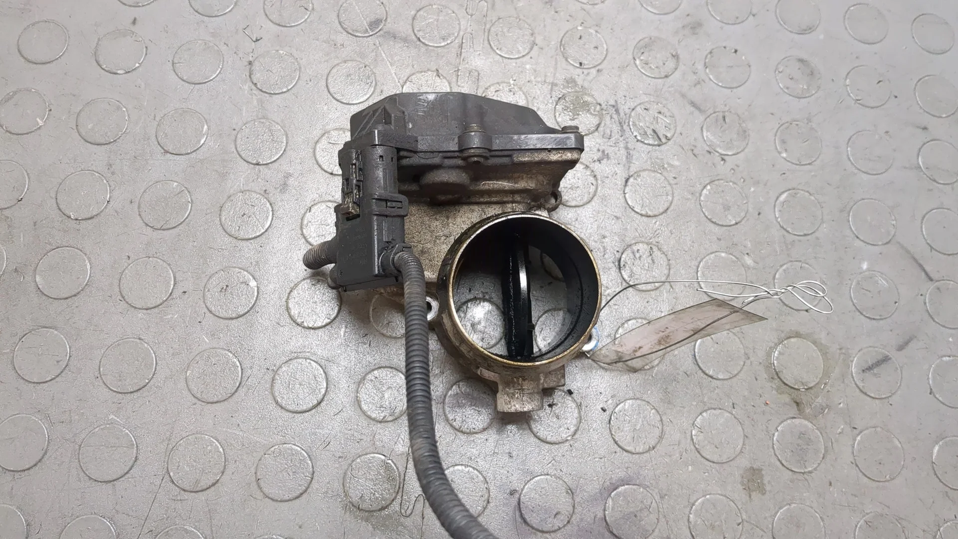 Заслонка дроссельная BMW X5 E70 2006-2013 КПП автомат 4х4 (АКПП) N57D30B Дизель 3 л Турбо